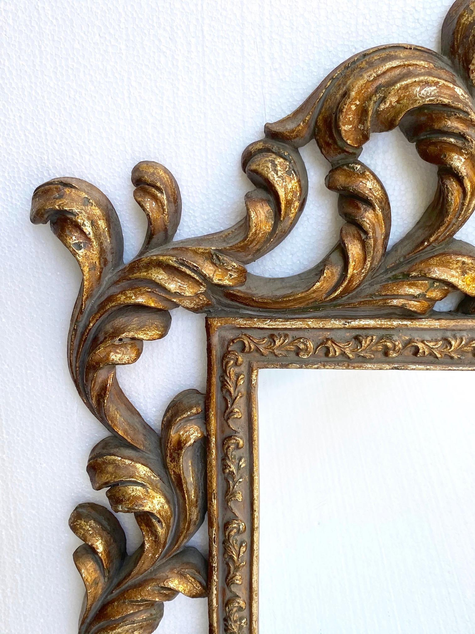 Rococo Small Ornamental Mirror with Carved Giltwood Frame, Italy, circa 1940s In Good Condition In Fort Lauderdale, FL