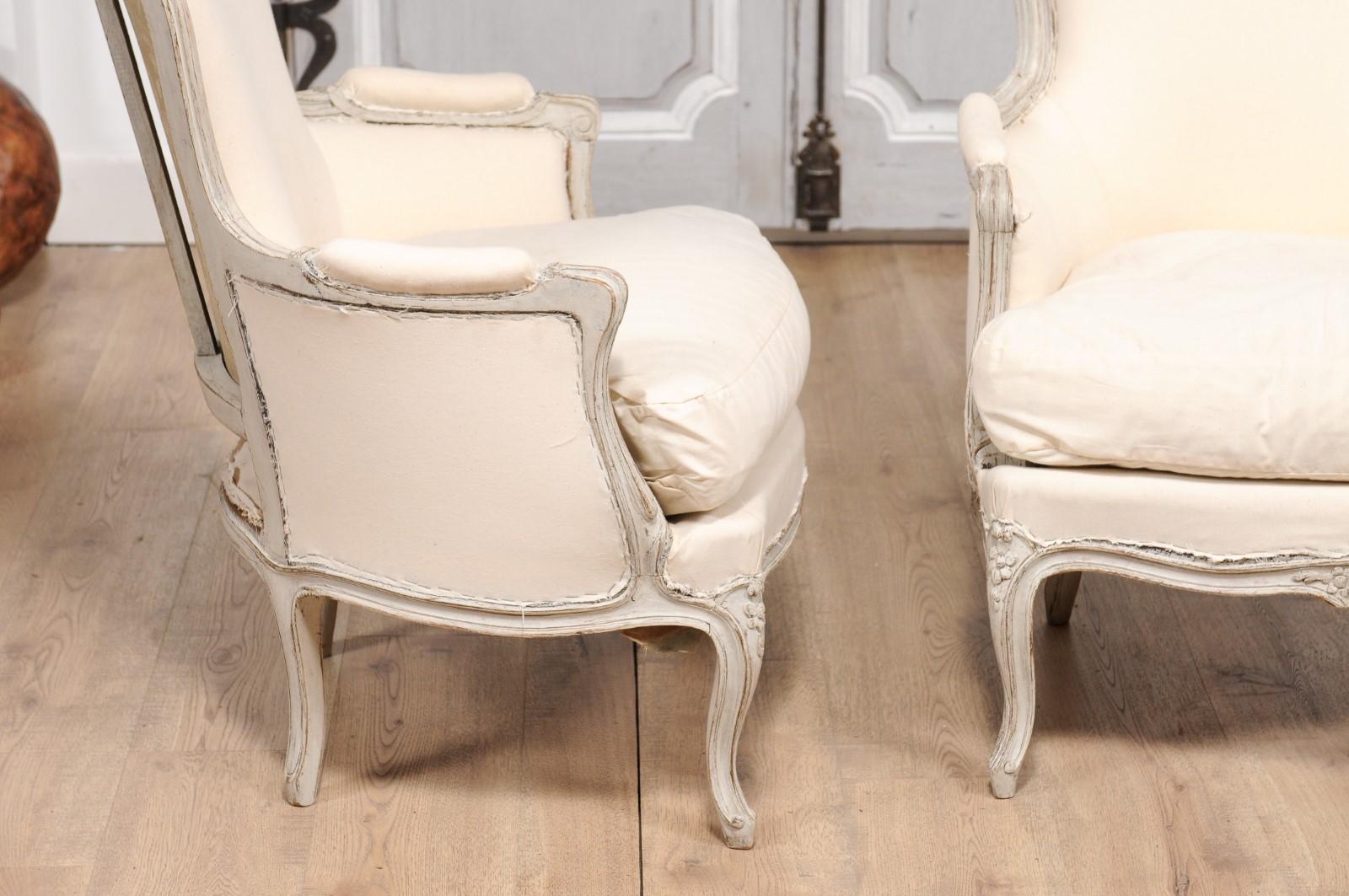 Rococo Style 1890s Swedish Light Grey Painted and Carved Bergères Chairs, a Pair 2
