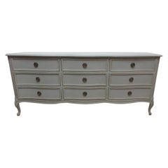 Rococo Style 9-Drawer Dresser