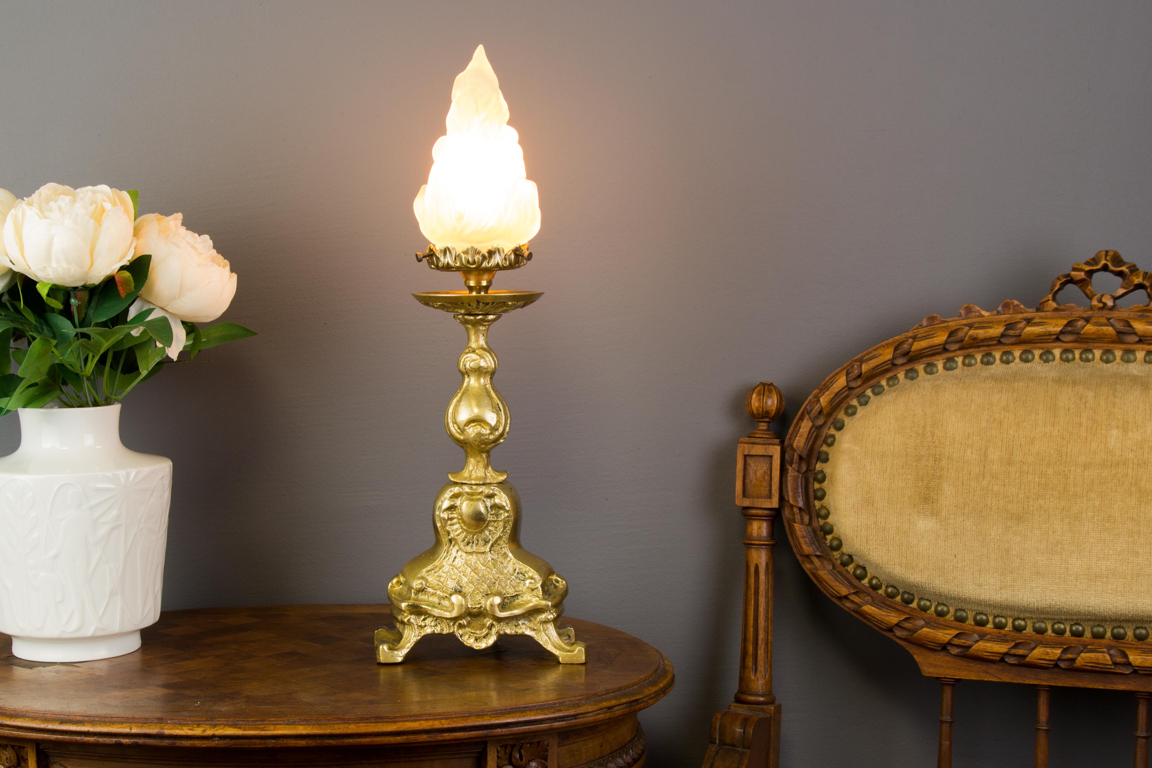 Rococo Style Bronze Table Lamp with White Frosted Glass Lampshade For Sale 10