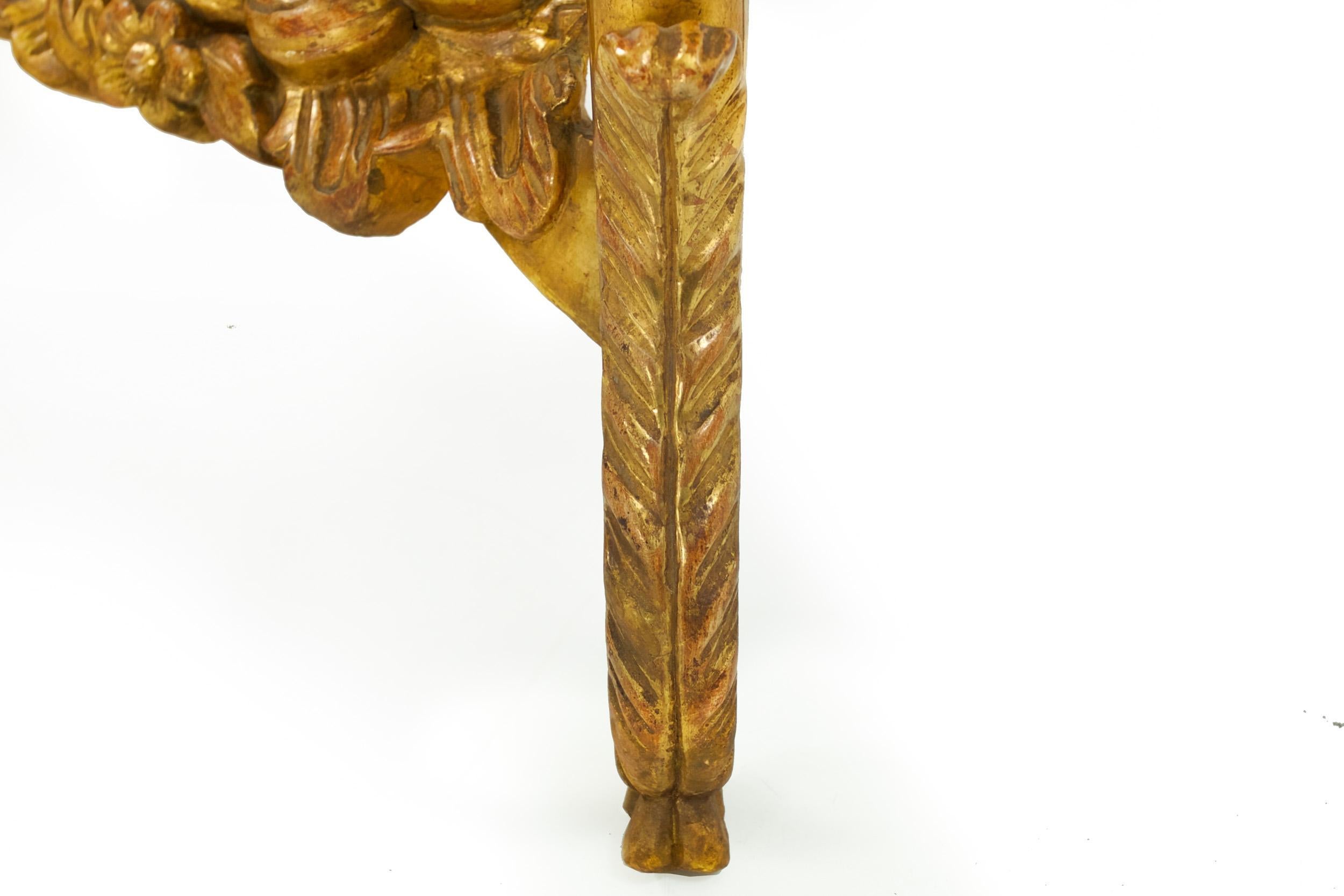 Antiker Konsolentisch aus geschnitztem vergoldetem Holz im Rokoko-Stil des 19. Jahrhunderts im Angebot 9