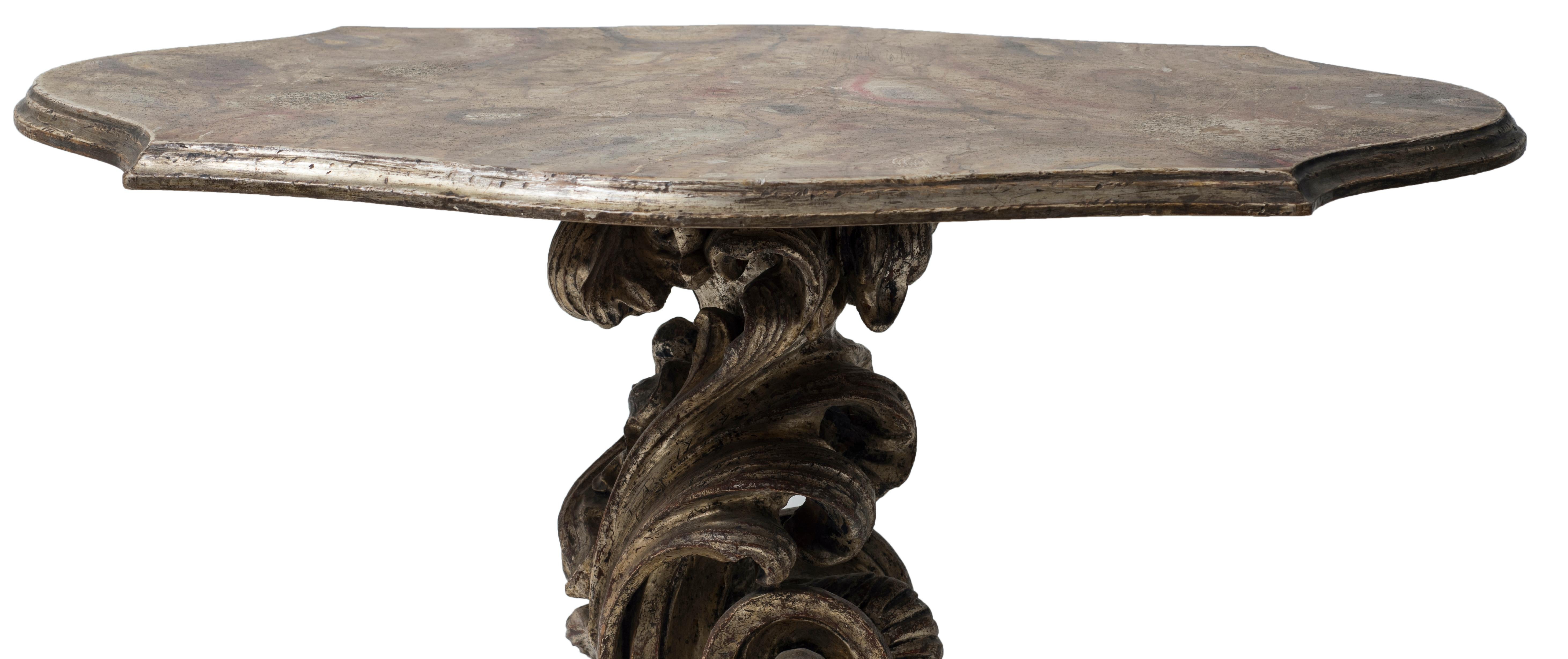 Italian Rococo Style Coffee Wooden Table, Late 18th Century