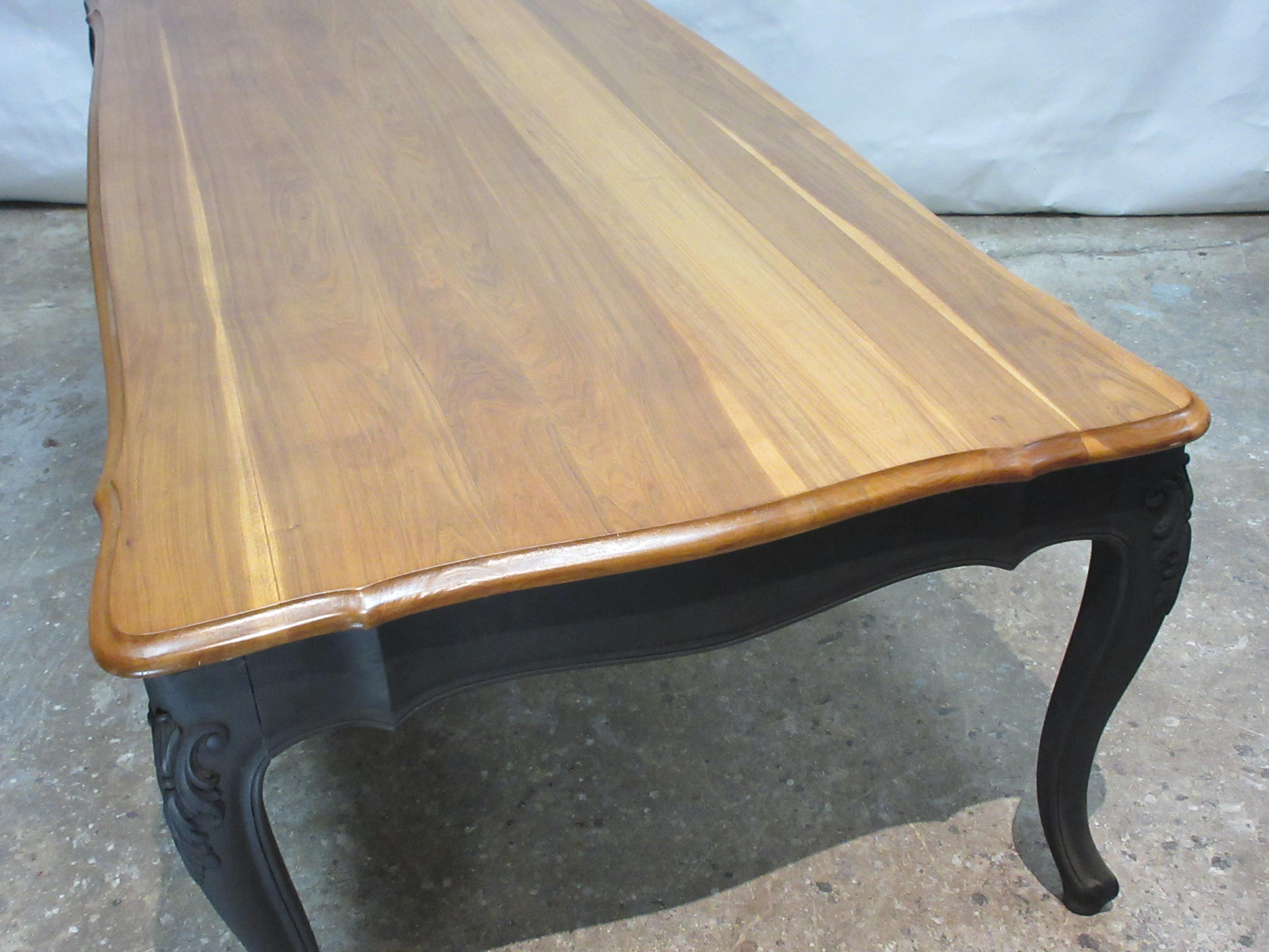 Wood Rococo Style Dining Table
