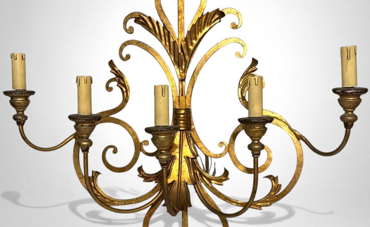 Fer Applique en fer doré Florentine de style rococo en vente