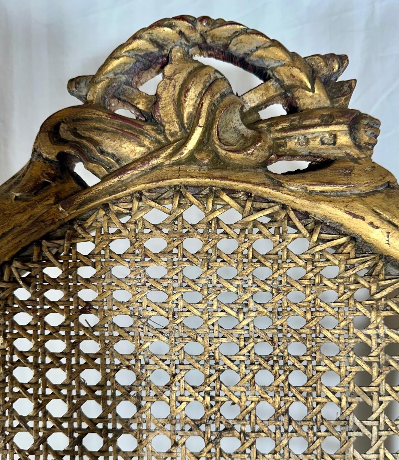 Chaise en bois doré de style rococo avec assise tapissée, chaise d'appoint en vente 3