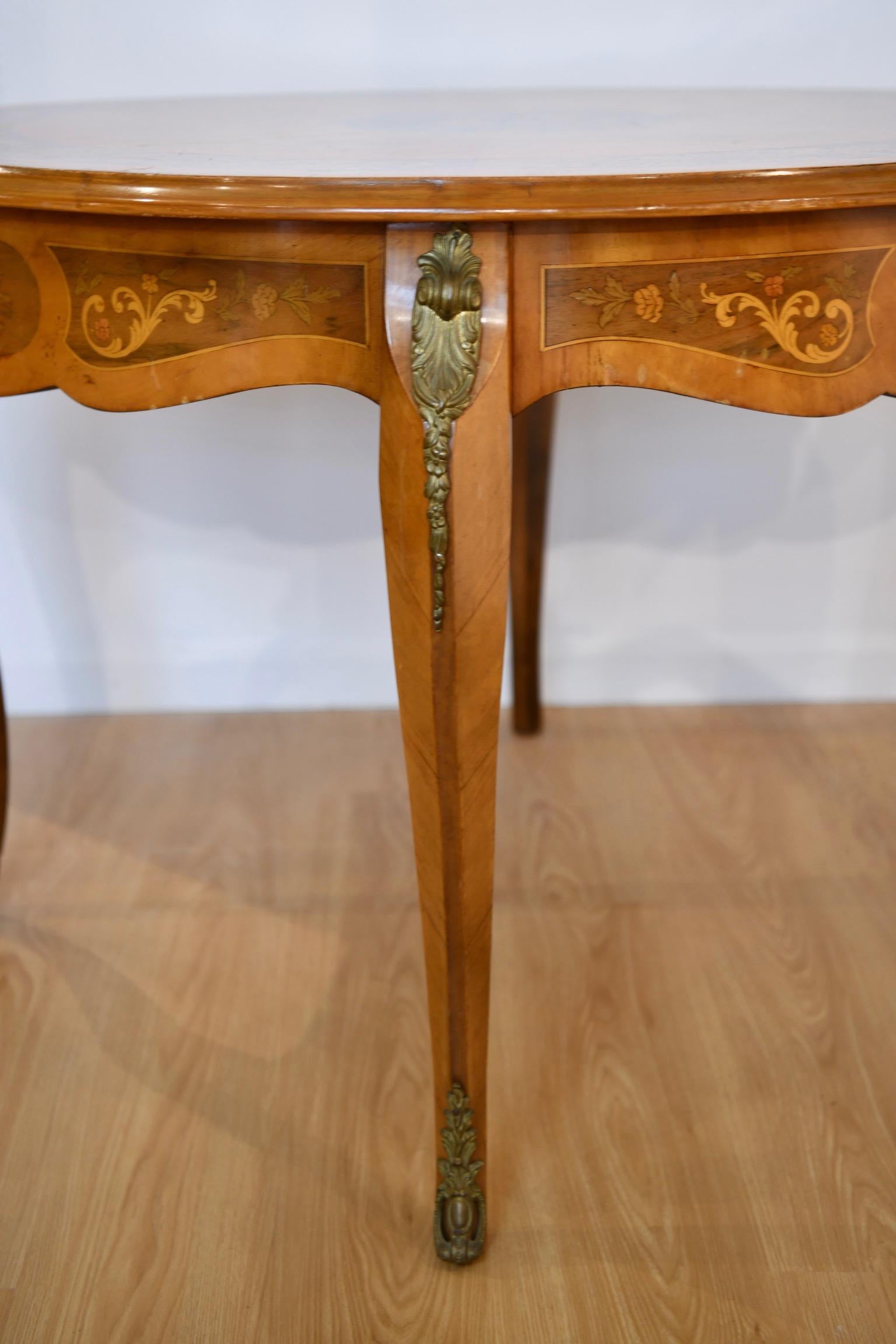 20th Century Rococo-Style Inlaid Dining Table