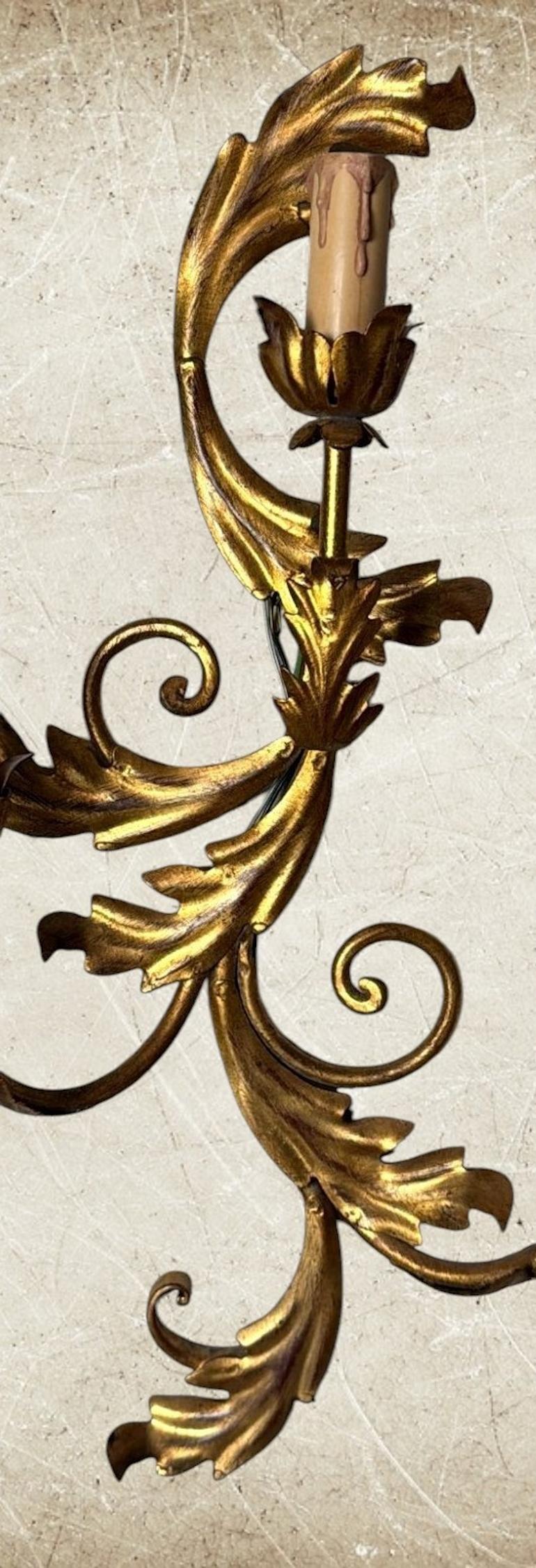Applique da parete italiana in stile rococò con lastra e fusione in ottone dorato in vendita 6