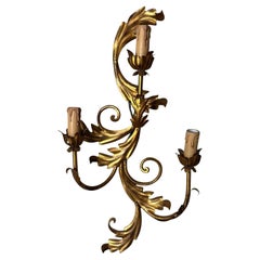 Rococo Style Italian Wall Sconce In Gilt Brass Sheet And Casting