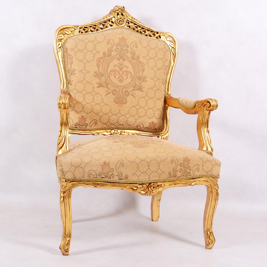 Gilt and bronzed hardwood frame. Nyrokoko, the second half of the 19th century. Repairs, marks, loss of gilt. I offer also on request a professional complete restoration and new upholstery. (For example with le lievre or Tassinari fabrics).
 