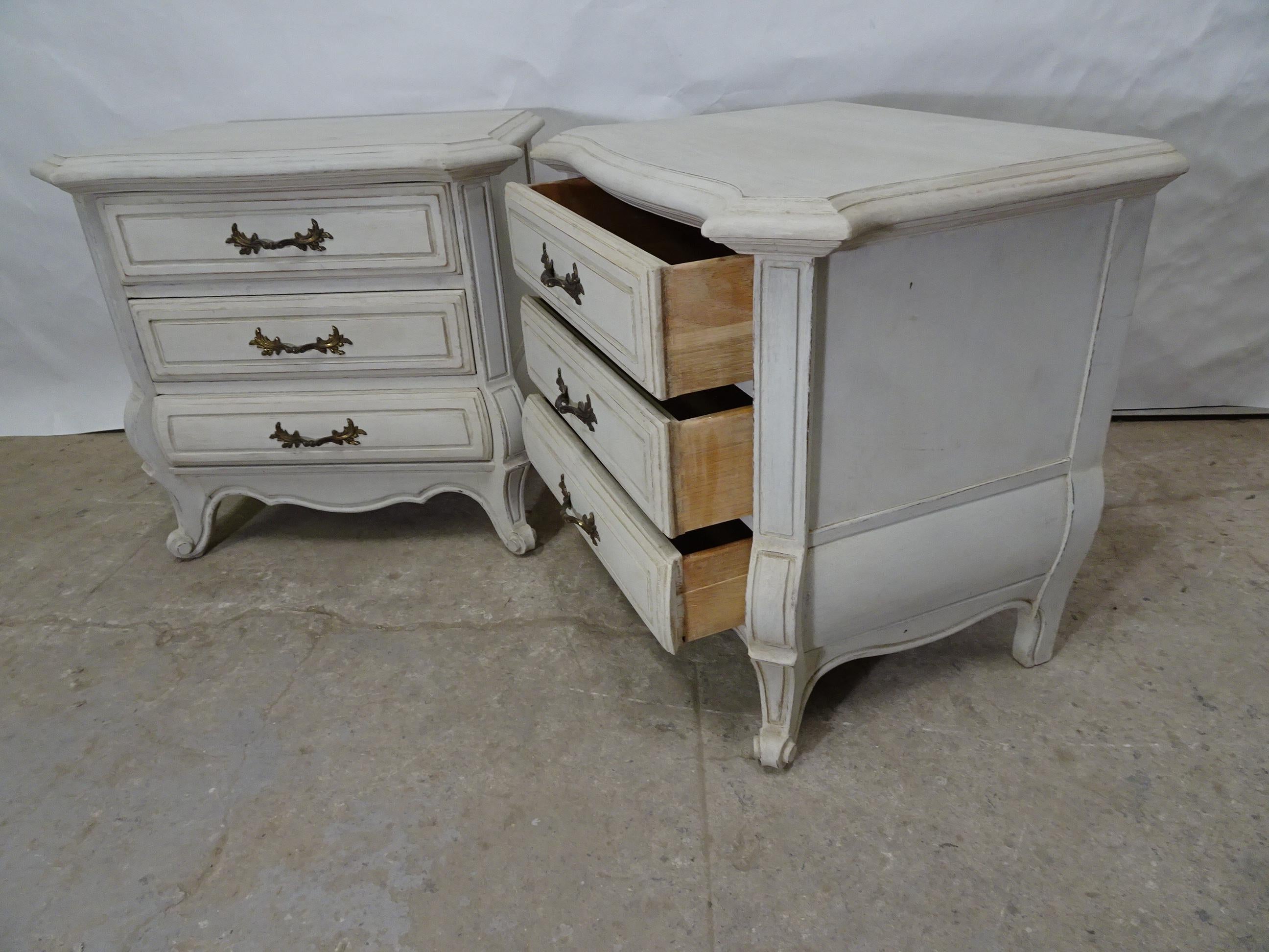 Rococo Style Nightstands In Good Condition In Hollywood, FL