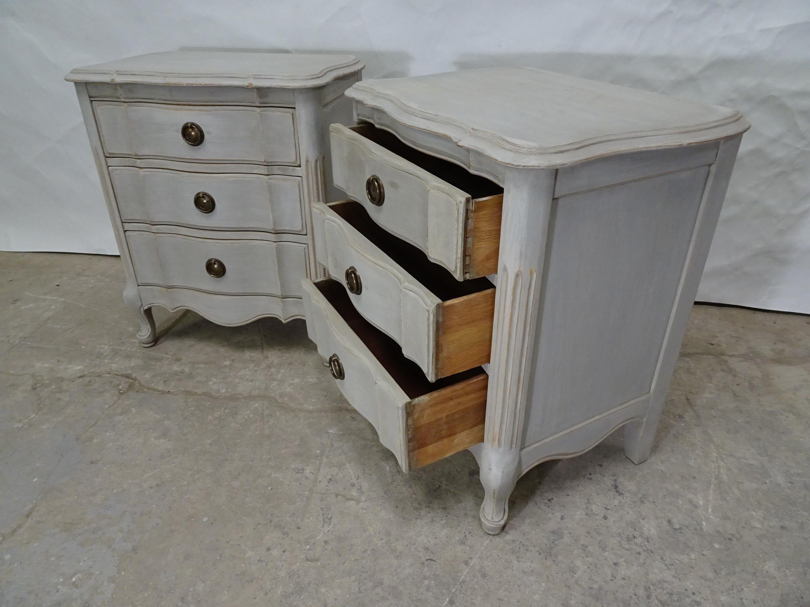Rococo Style Nightstands In Good Condition In Hollywood, FL