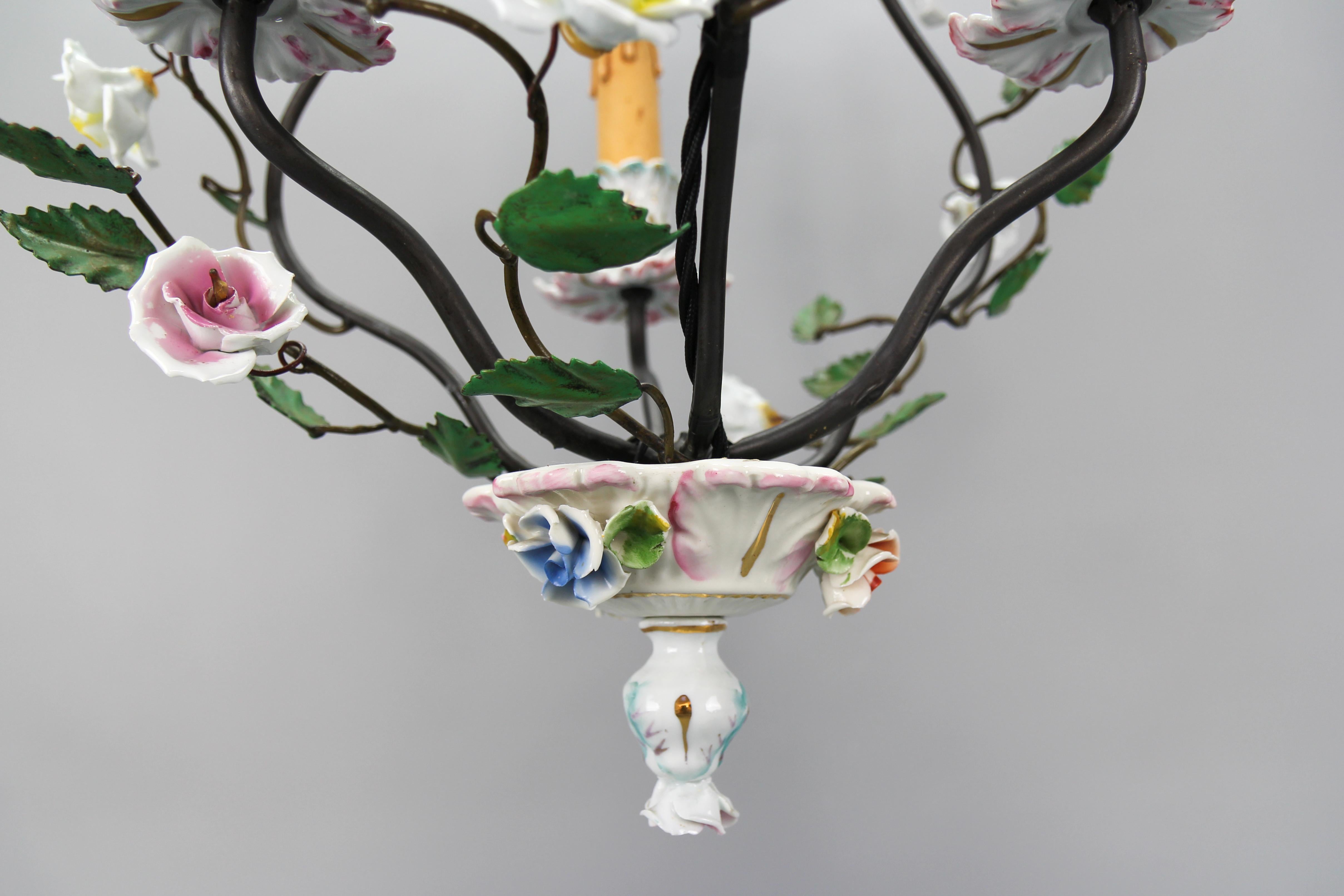 Rococo Style Porcelain Cherub and Metal Three-Light Chandelier, circa 1970s For Sale 7