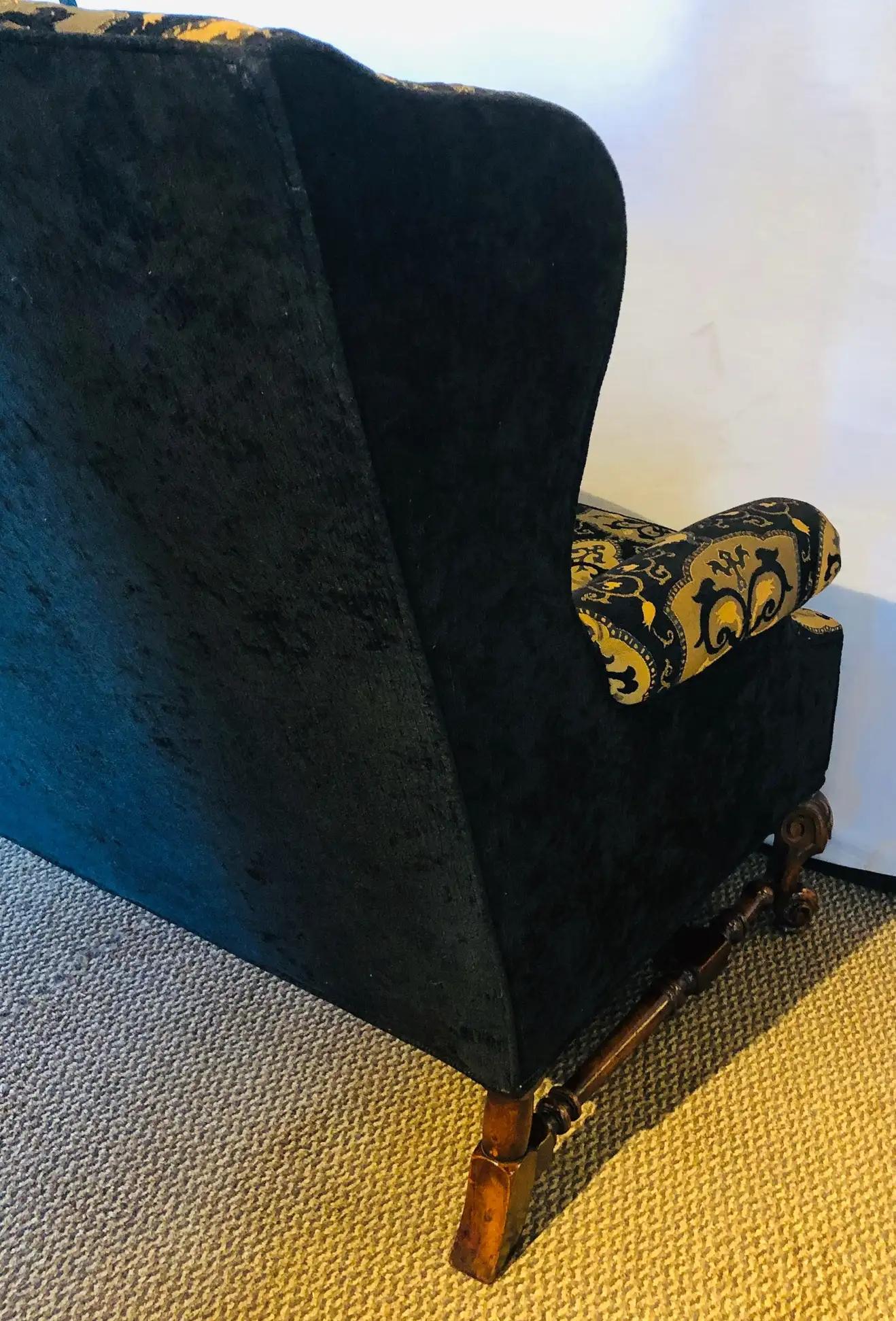 Settee oder Sofa im italienischen Rokoko-Revival-Stil mit Wappenmotiv in Schwarz und Beige im Angebot 5