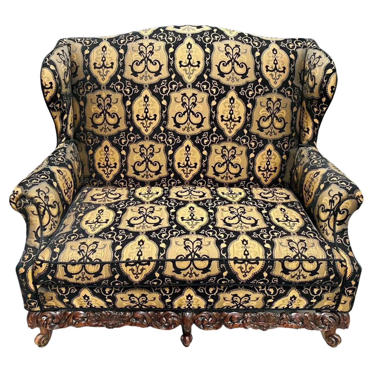 Italian Rococo Revival Style Settee or Sofa with Heraldic Motif in Black & Beige For Sale