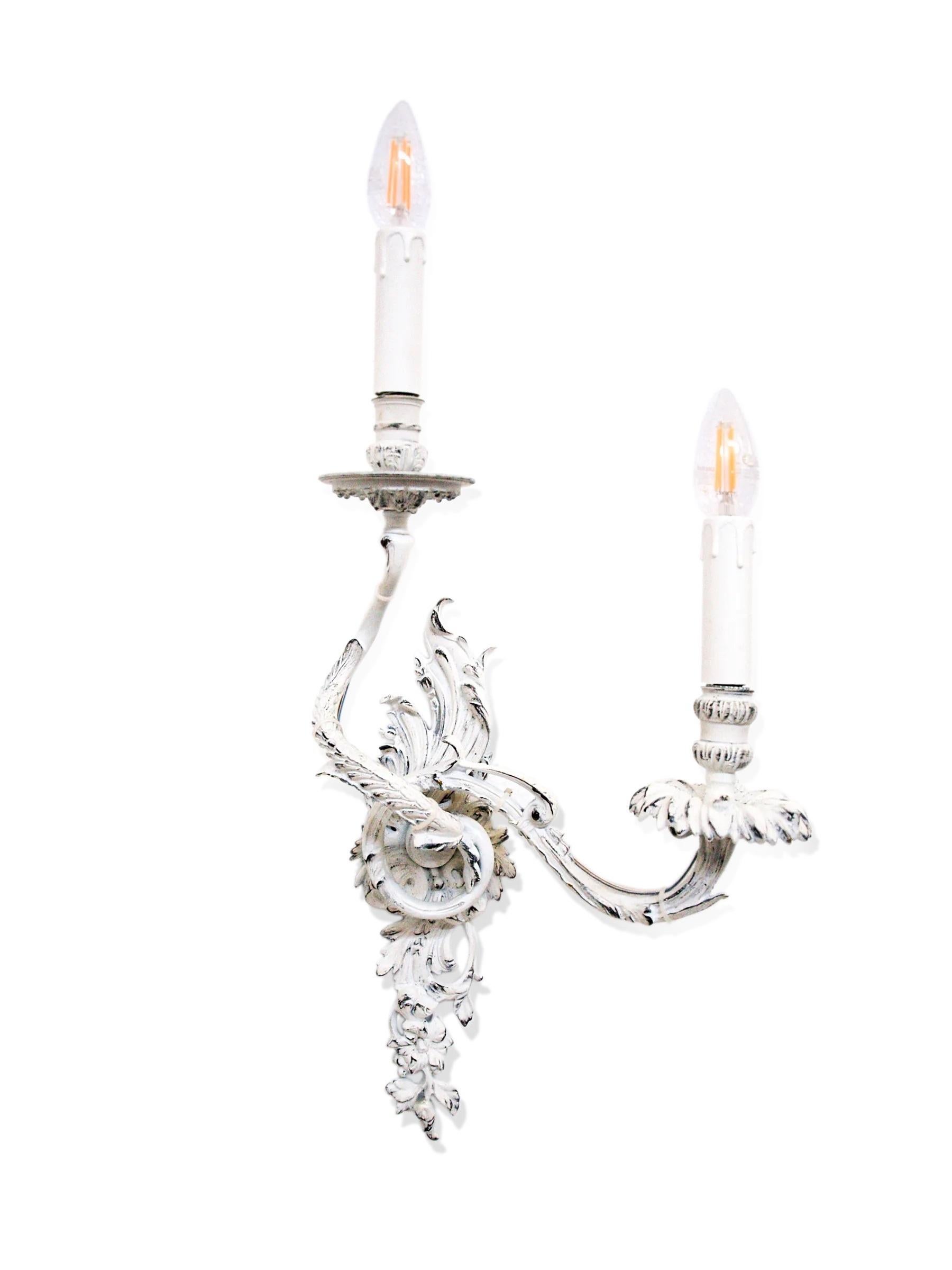 Rococò Decorazione per applique in stile rococò Rami di foglie Finitura bronzo avorio in vendita