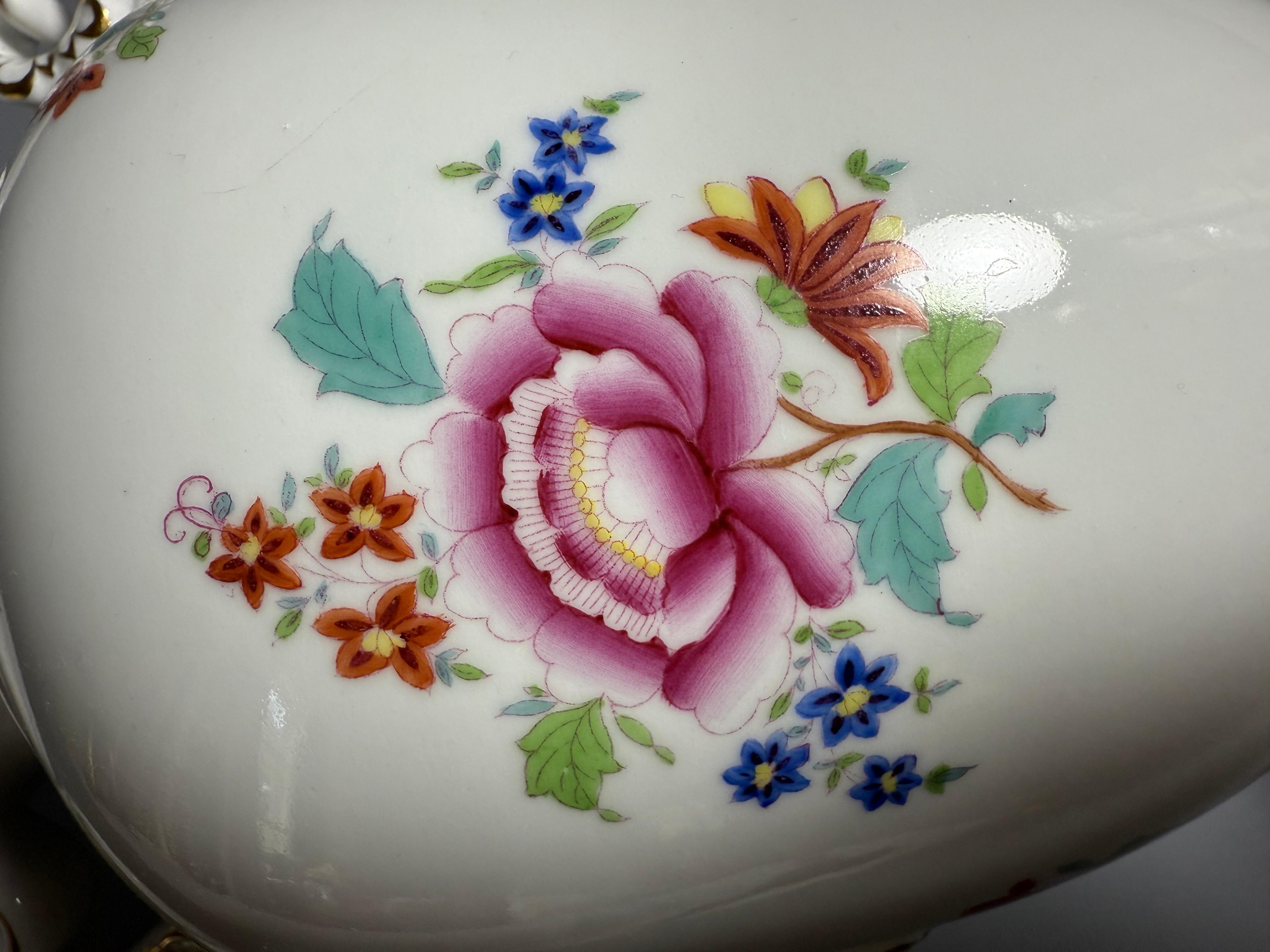 Rococo Porcelain White Flowers Herend Large Two Handled Vase Hand-painted 1950 For Sale 8