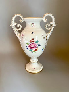 Rococo Porcelain White Flowers Herend Large Two Handled Vase Hand-painted 1950