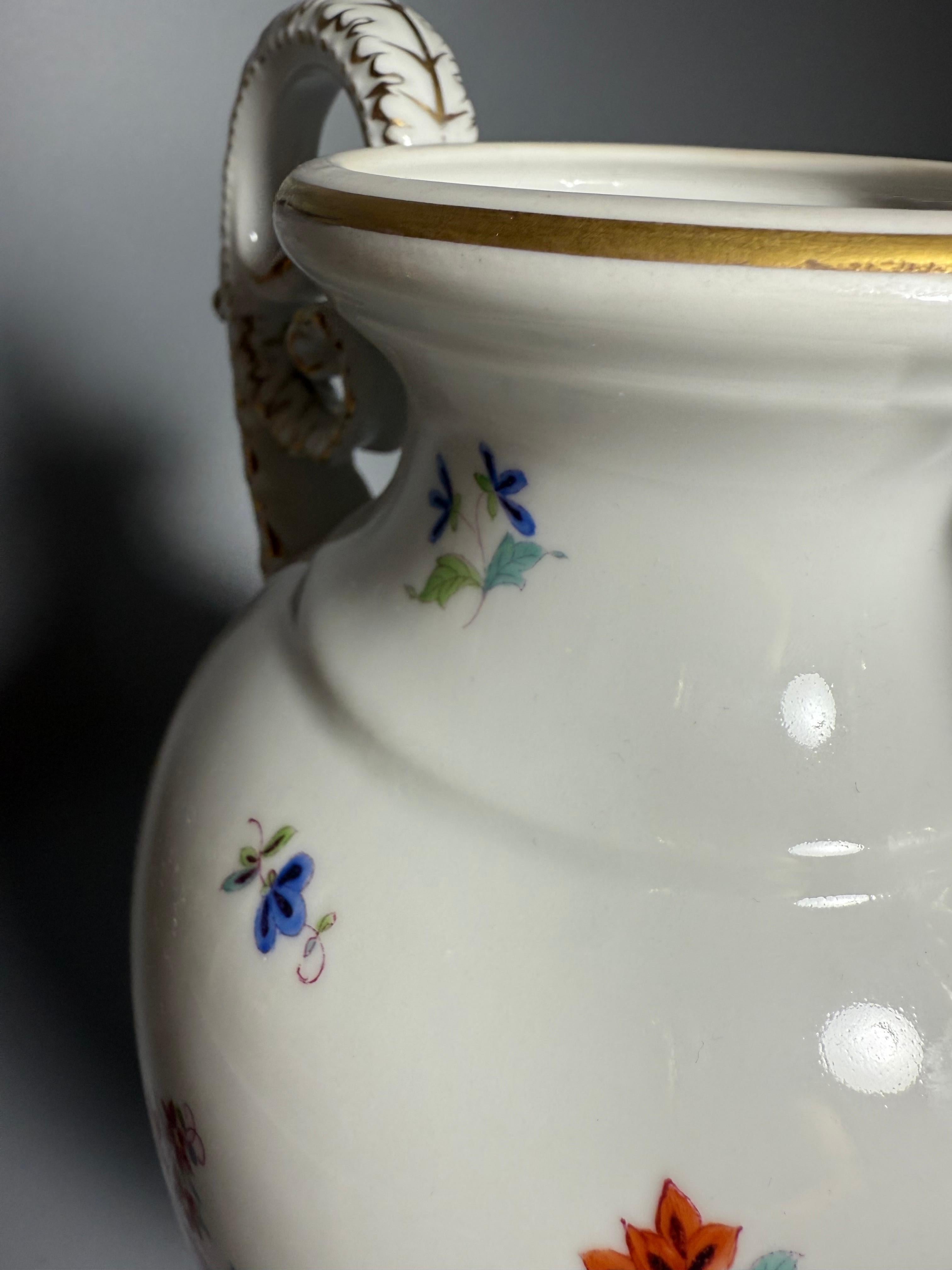 Rococo Porcelain White Flowers Herend Large Two Handled Vase Hand-painted 1950 For Sale 4