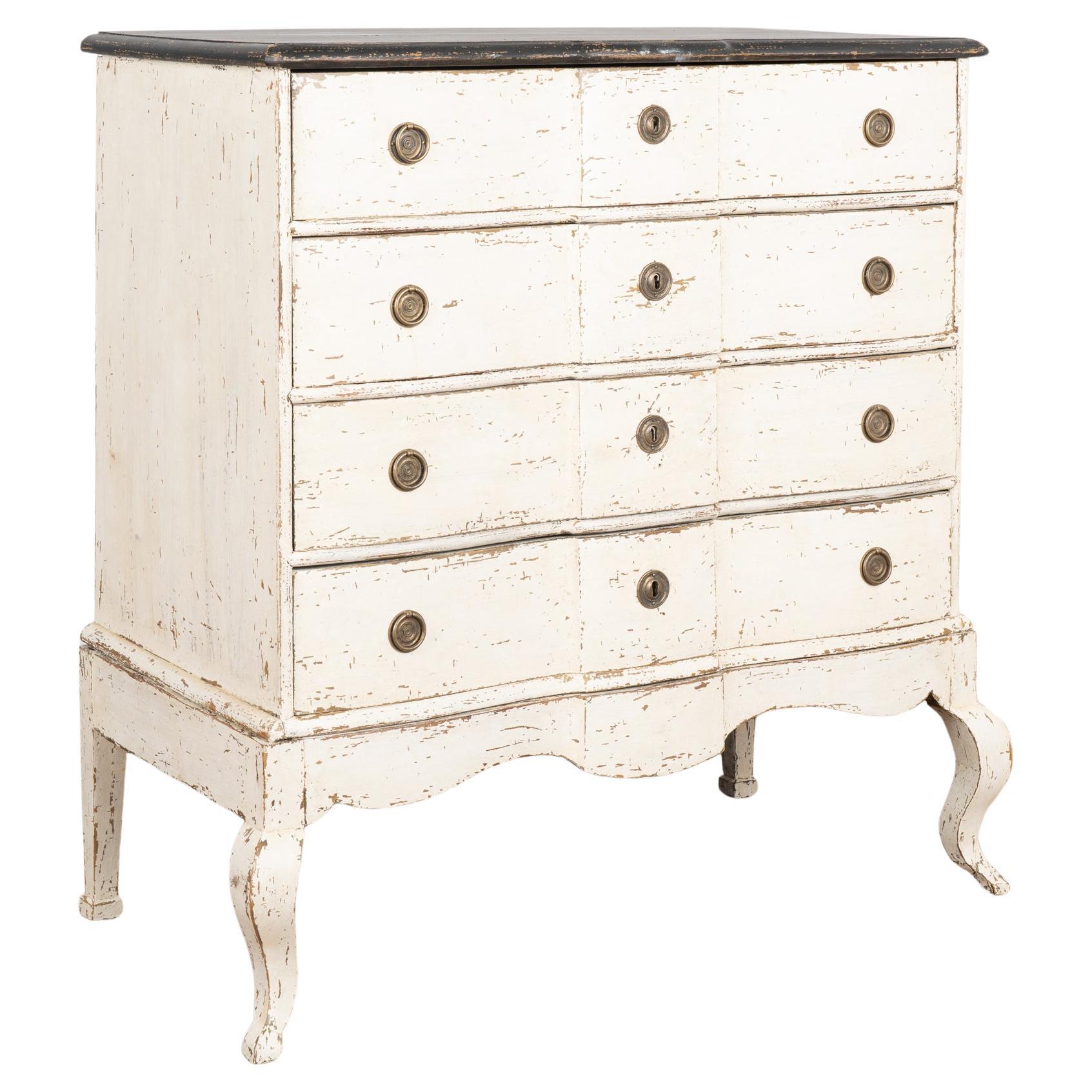 Rococo White Painted Chest of Drawers, Denmark circa 1770 For Sale