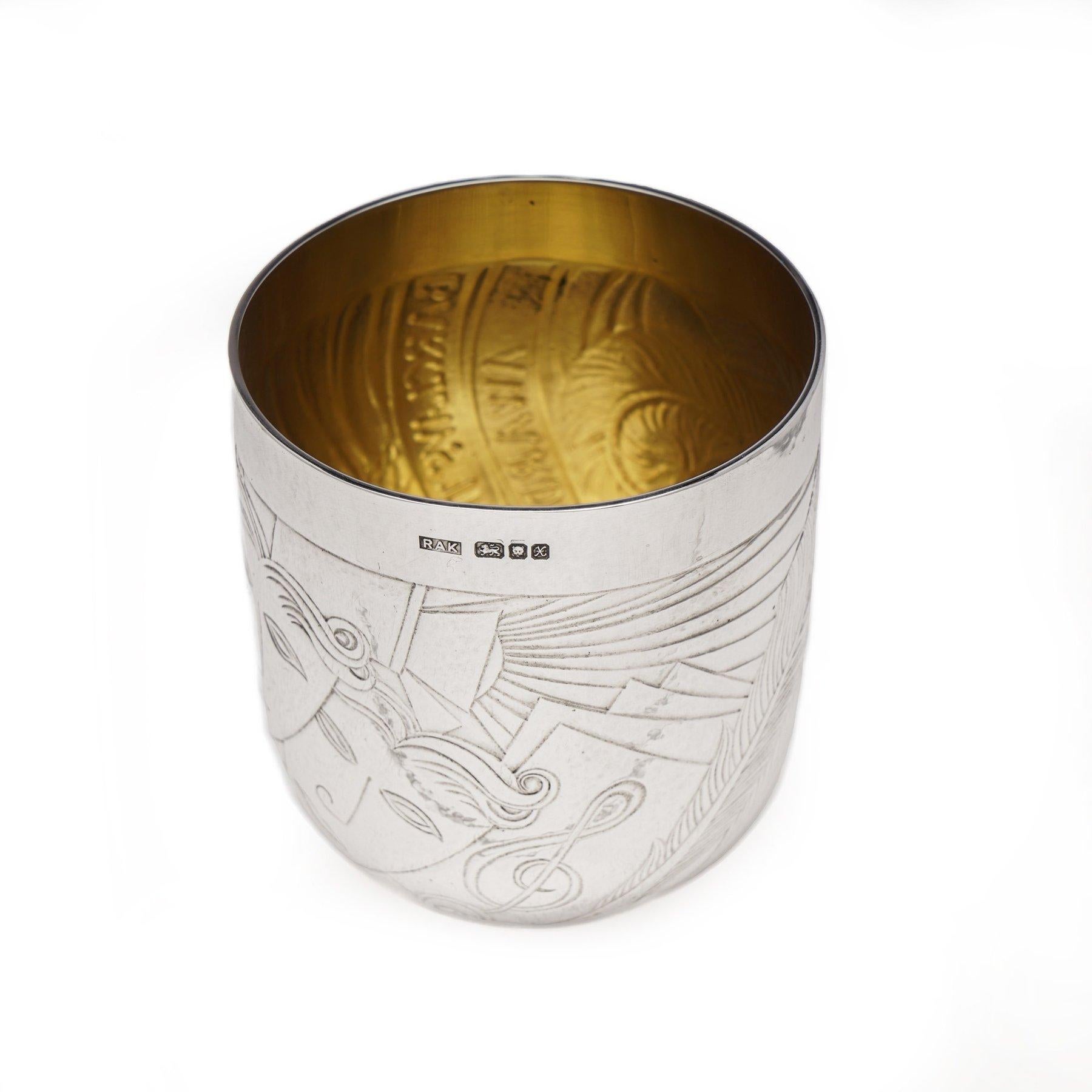 Rod Kelly MA RCA Silversmith Barclays Theatre Awards silver gilt cased beaker For Sale 2