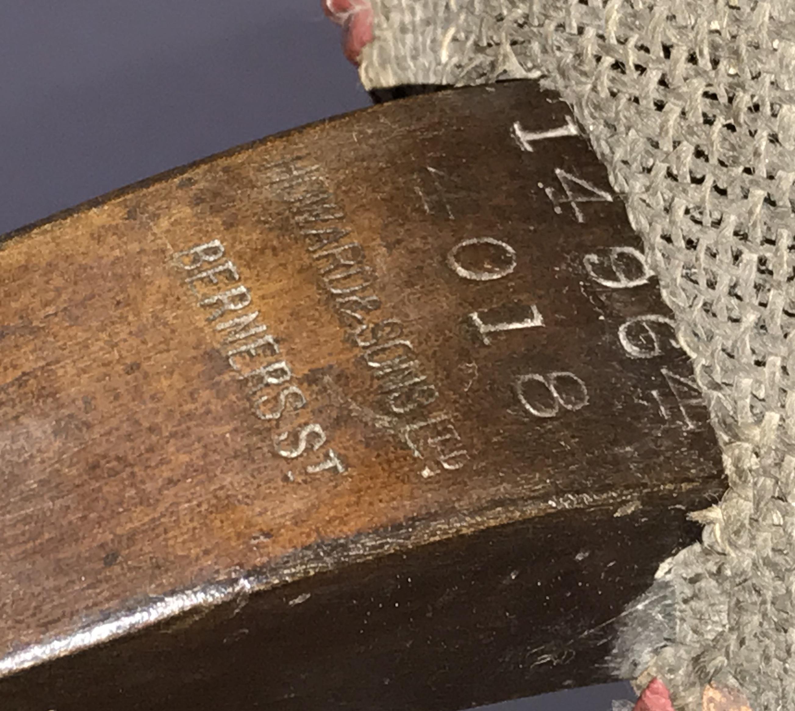 Howard Rod Stewart Essex Home Howard & Son's viktorianische Sessel aus blutrotem Leder im Angebot 12