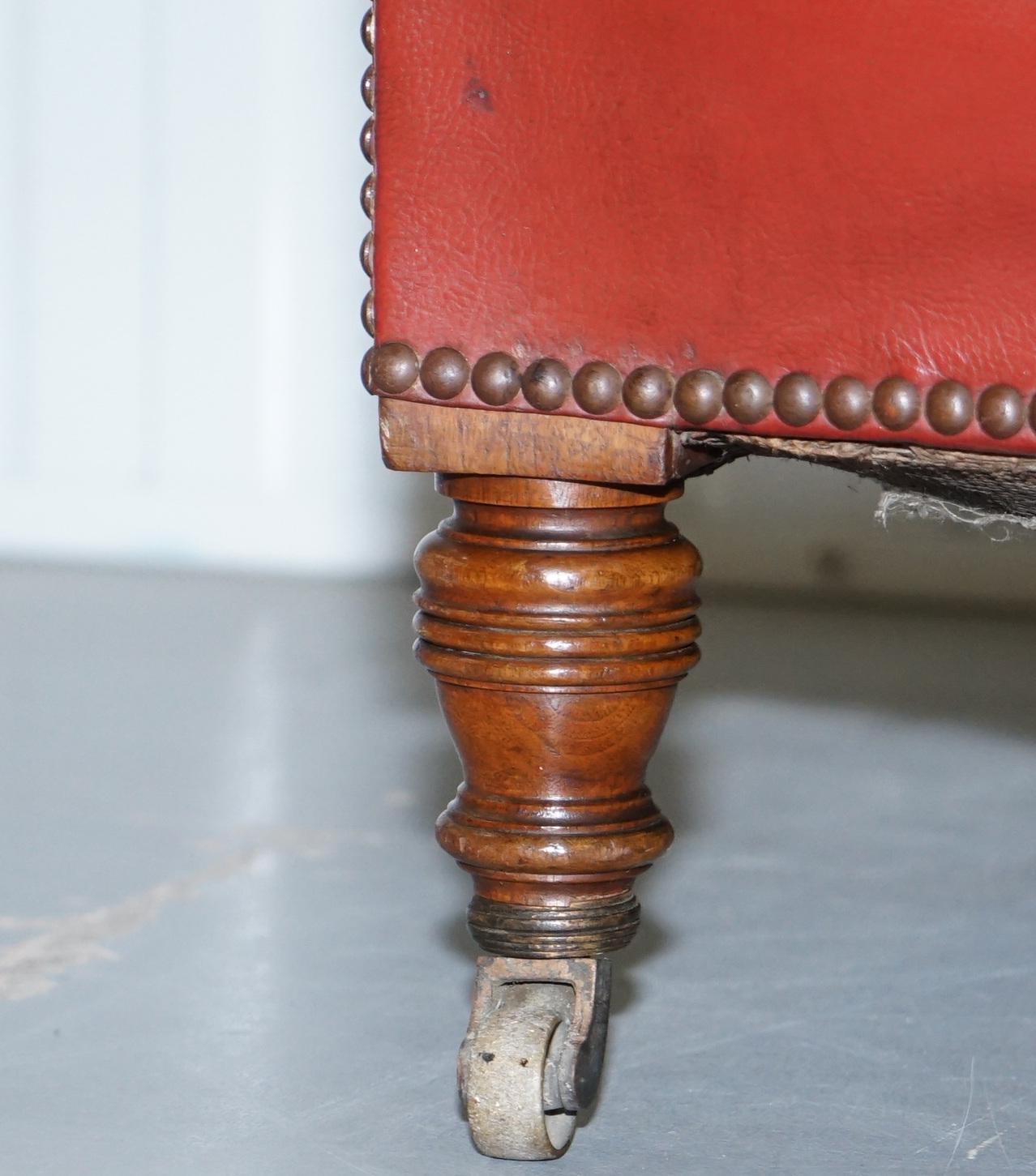 Howard Rod Stewart Essex Home Howard & Son's viktorianische Sessel aus blutrotem Leder im Angebot 2
