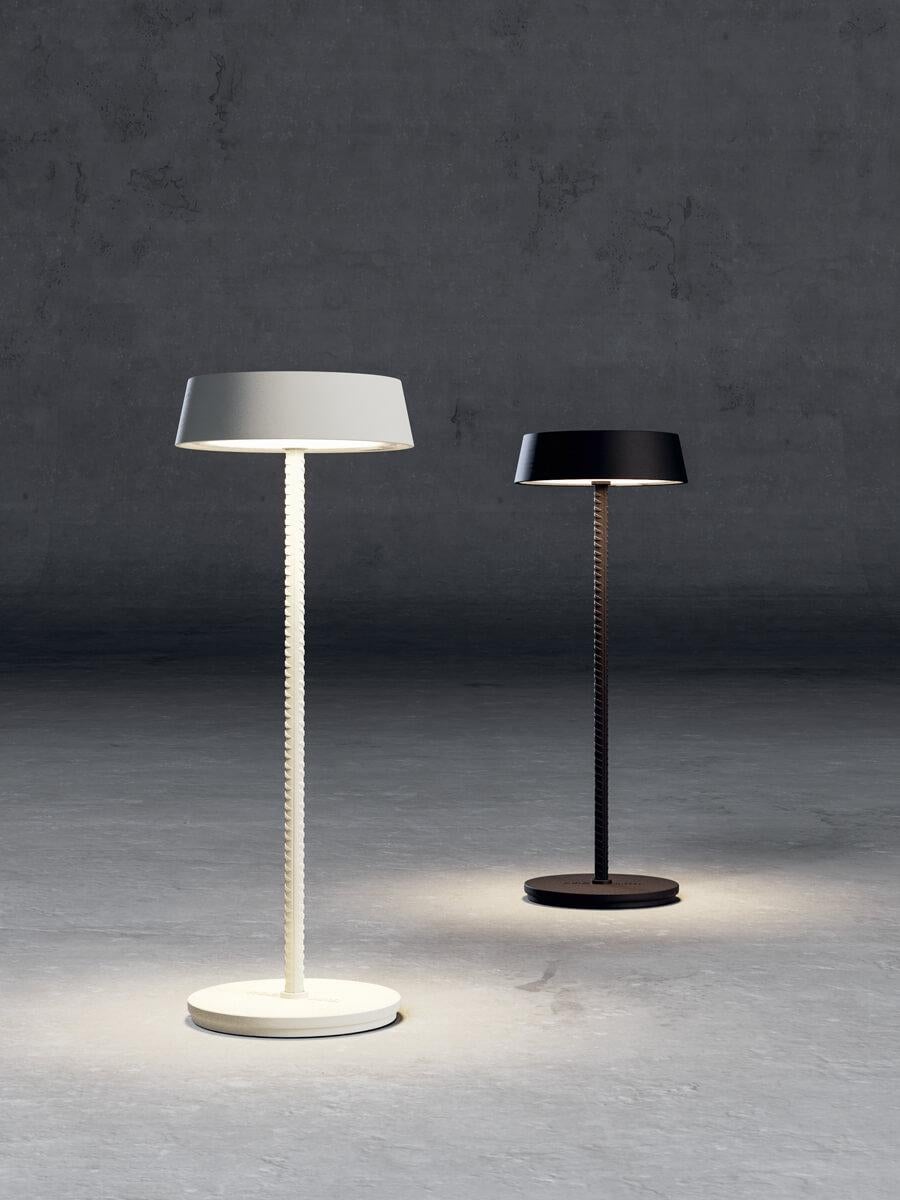 ROD Table lamp in Ivory by Diesel Living with Lodes For Sale 1