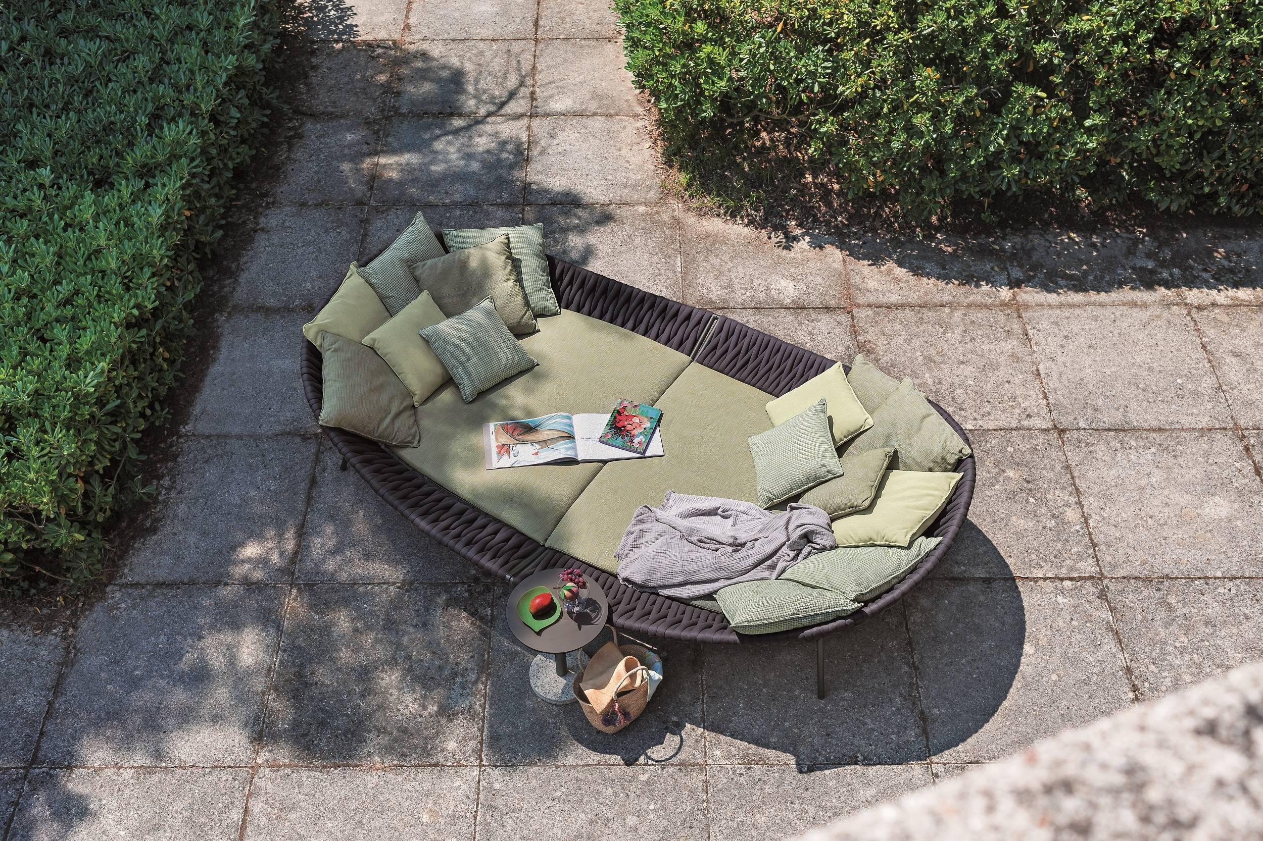 roda arena daybed