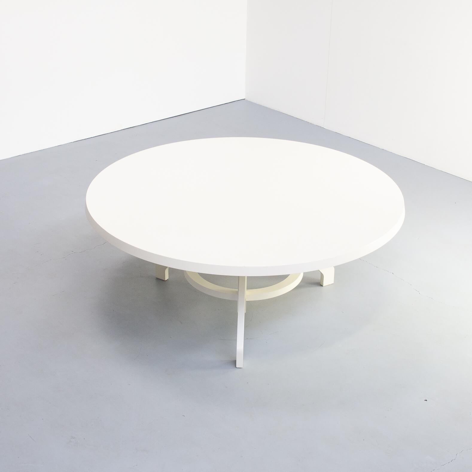 Roderick VOS 'popov’ Round Dining Table for Linteloo For Sale 2