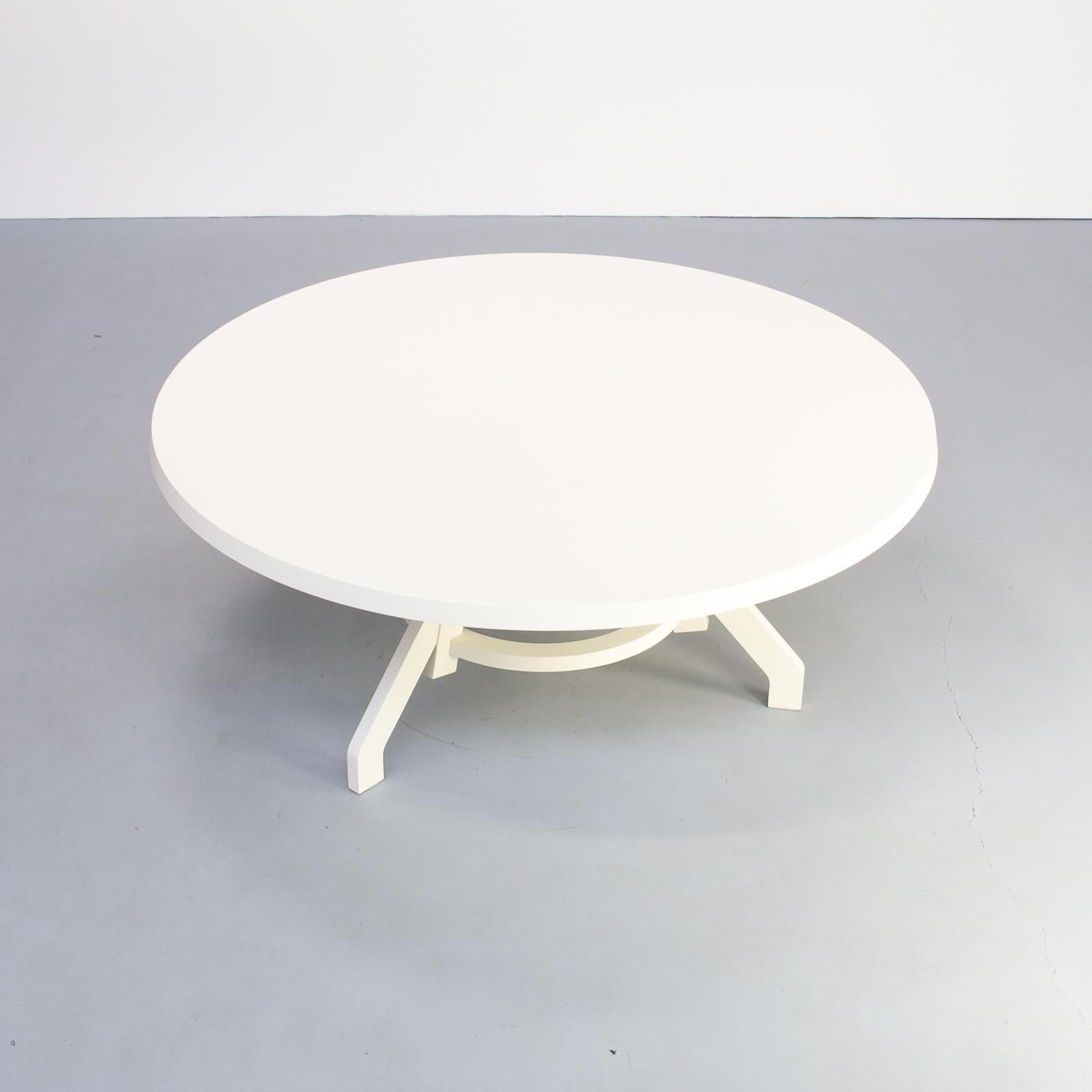 Roderick VOS 'popov’ Round Dining Table for Linteloo For Sale 3