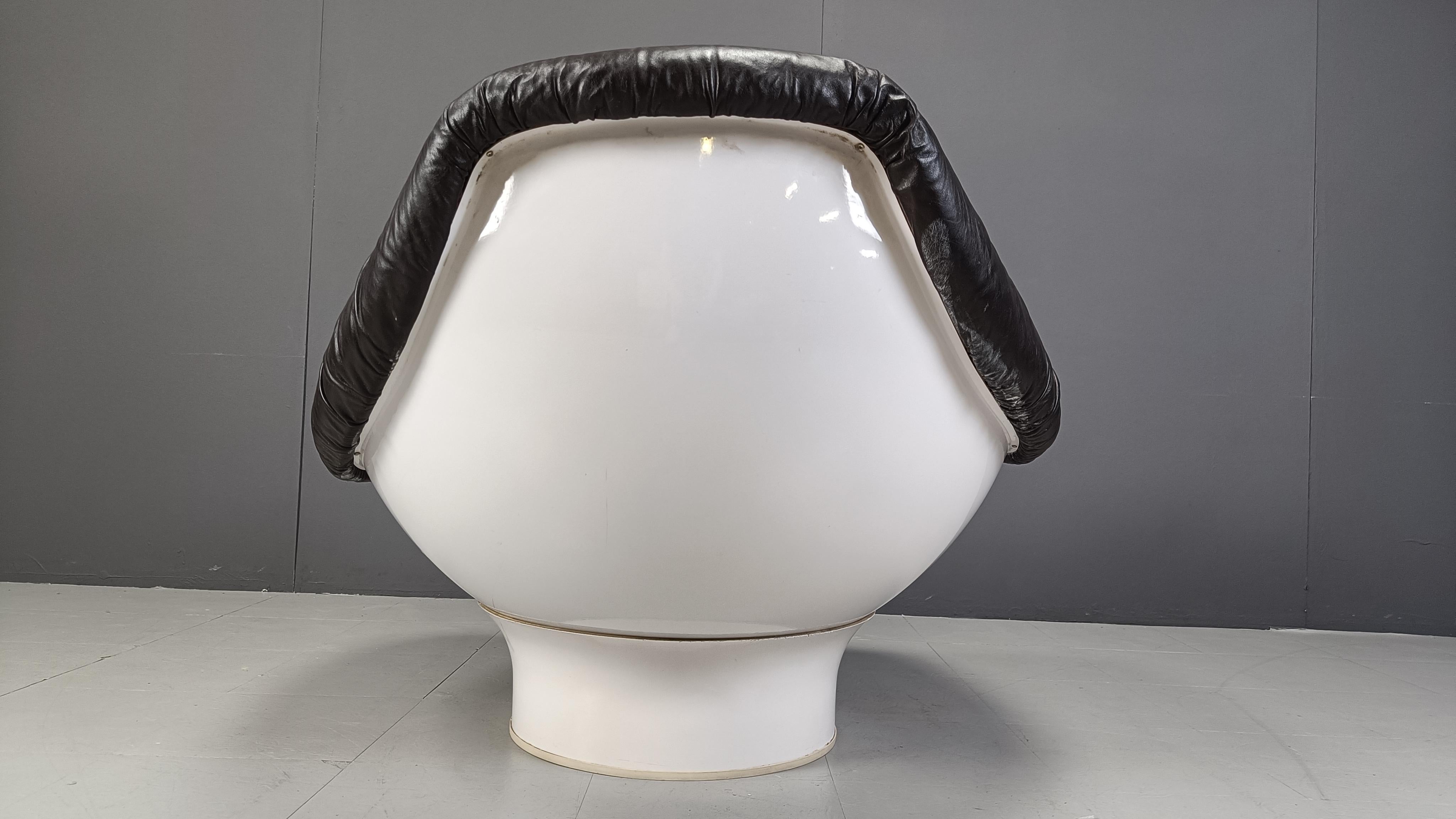 Rodica Lounge Chair by Mario Brunu for Comfort Italy, 1968 4