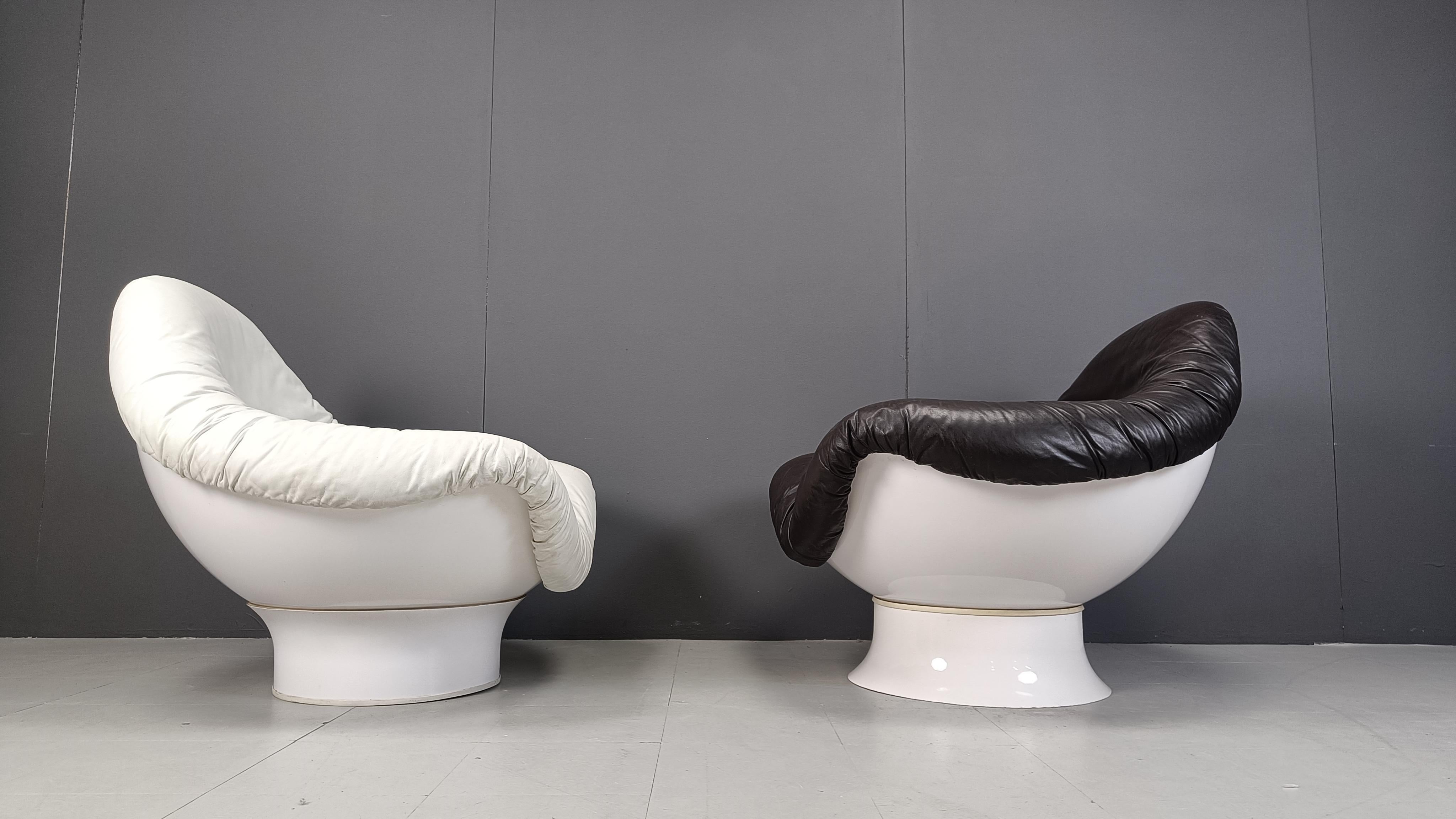 Rodica Lounge Chairs by Mario Brunu for Comfort Italy, 1968 - set of 2 12