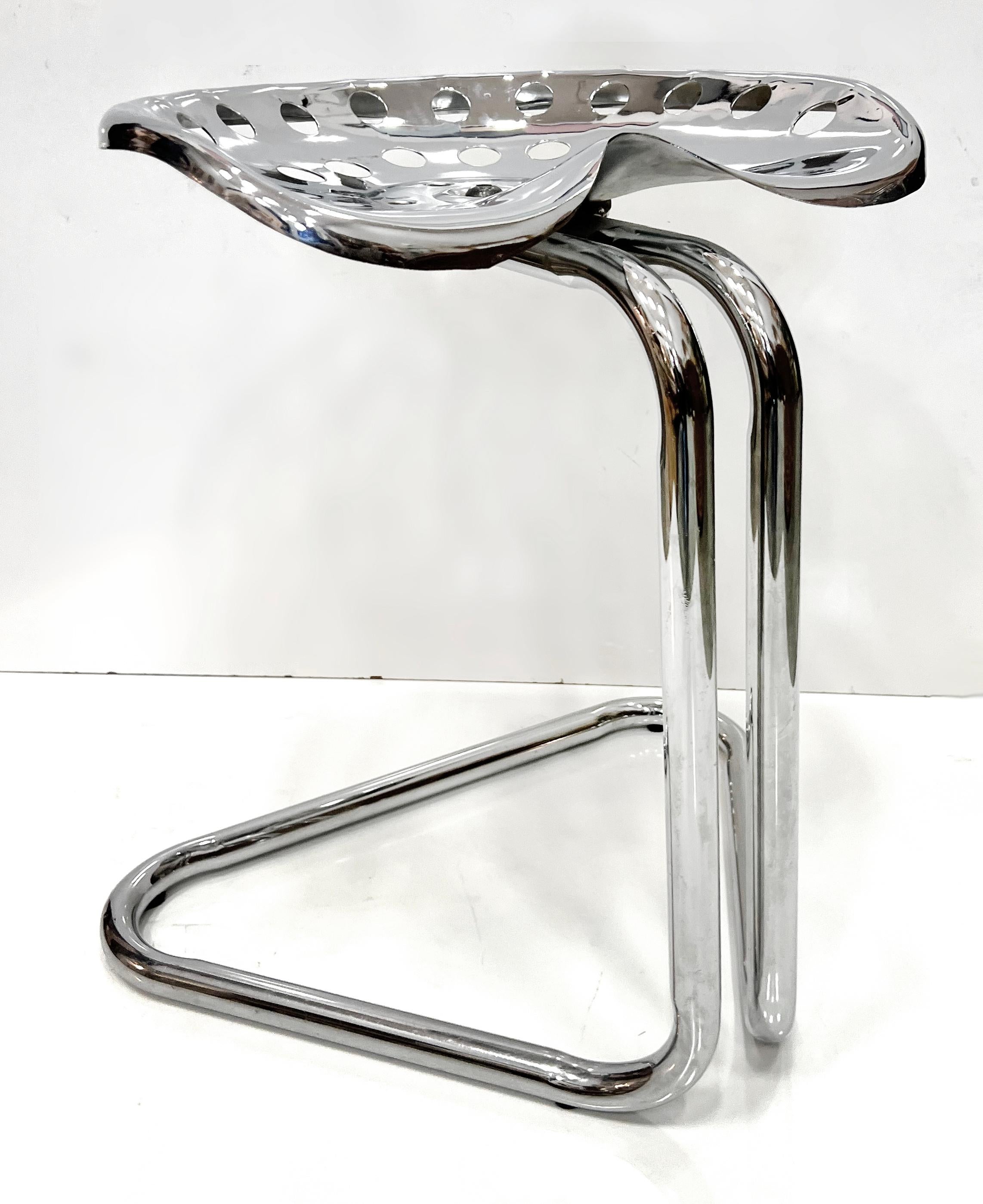 Rodney Kinsman Chrome Tractor Seat Counter Height Stools, Industrial Pair In Good Condition In Miami, FL
