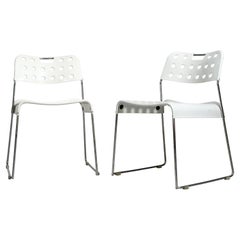 Rodney Kinsman Omstak Stackable Chairs for Bieffeplast, White, 1972, Set of 2