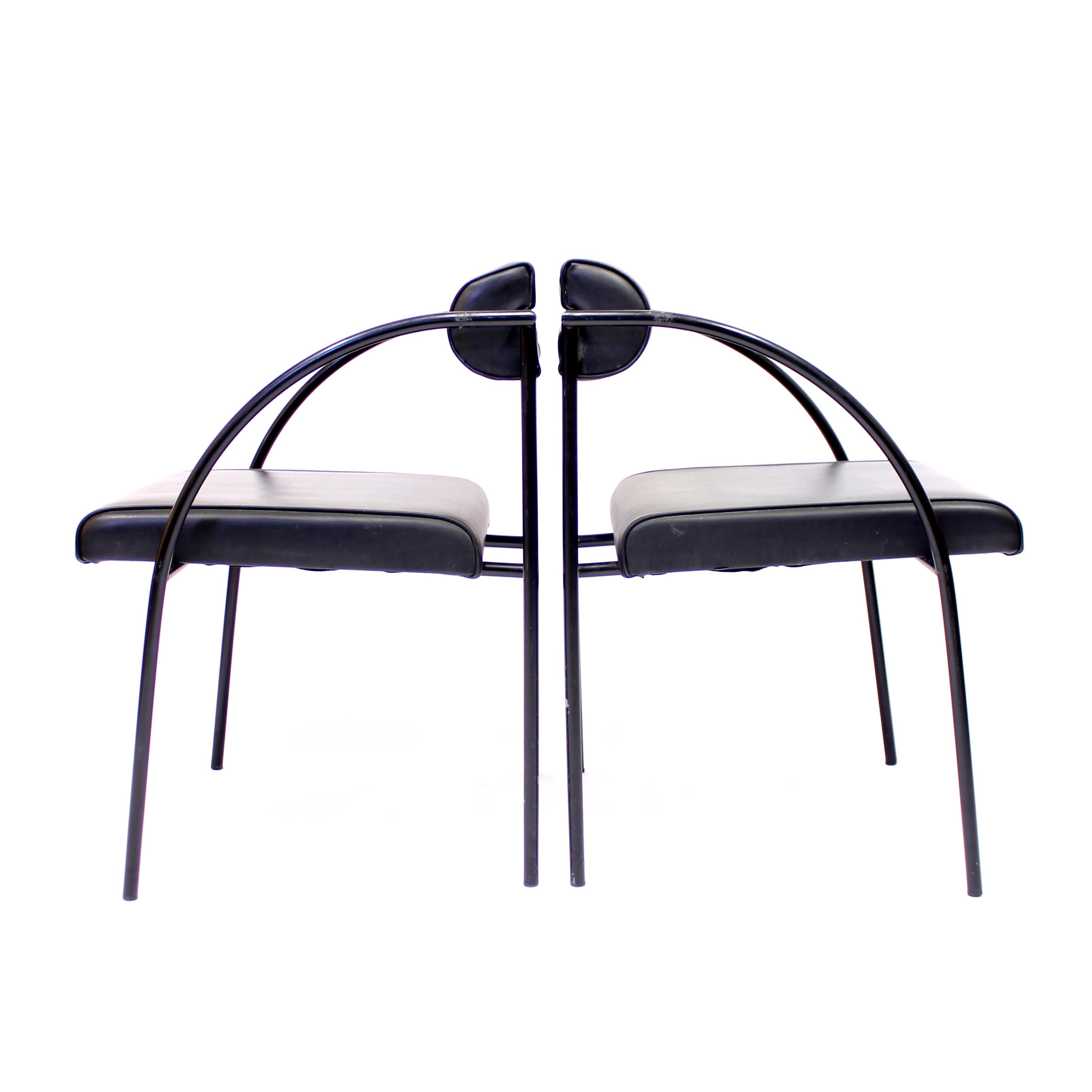 italien Rodney Kinsman, paire de chaises postmodernes viennoises, Bieffeplast, années 1980 en vente