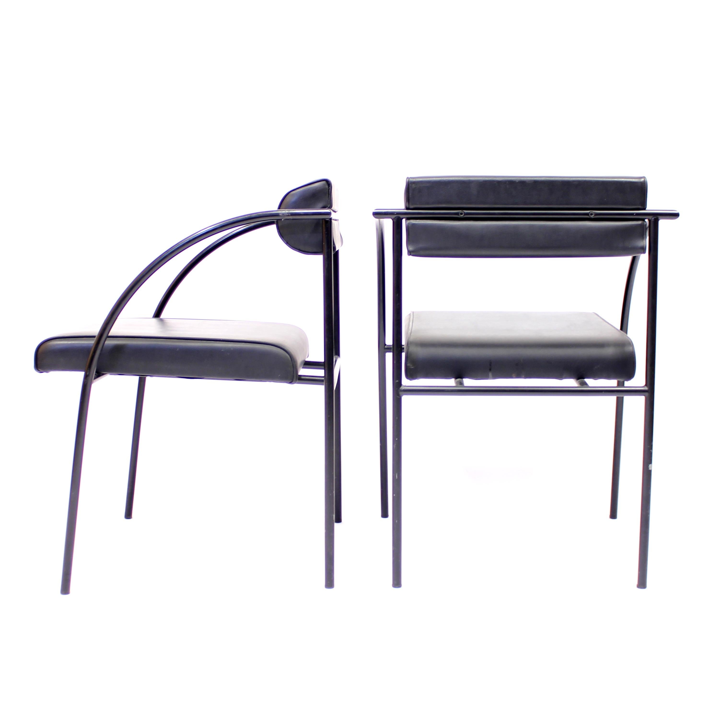 Rodney Kinsman, paire de chaises postmodernes viennoises, Bieffeplast, années 1980 en vente 2