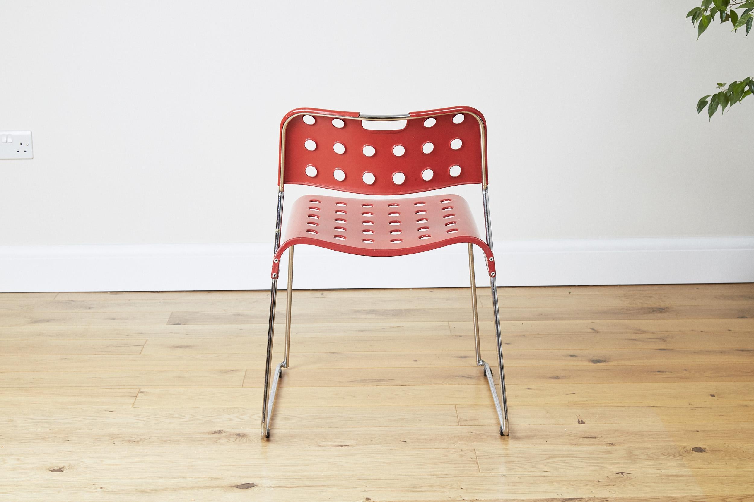 Rodney Kinsman Space Age Red Omstak Dining Chair for Bieffeplast, 1971, Set of 5 In Fair Condition In London, GB
