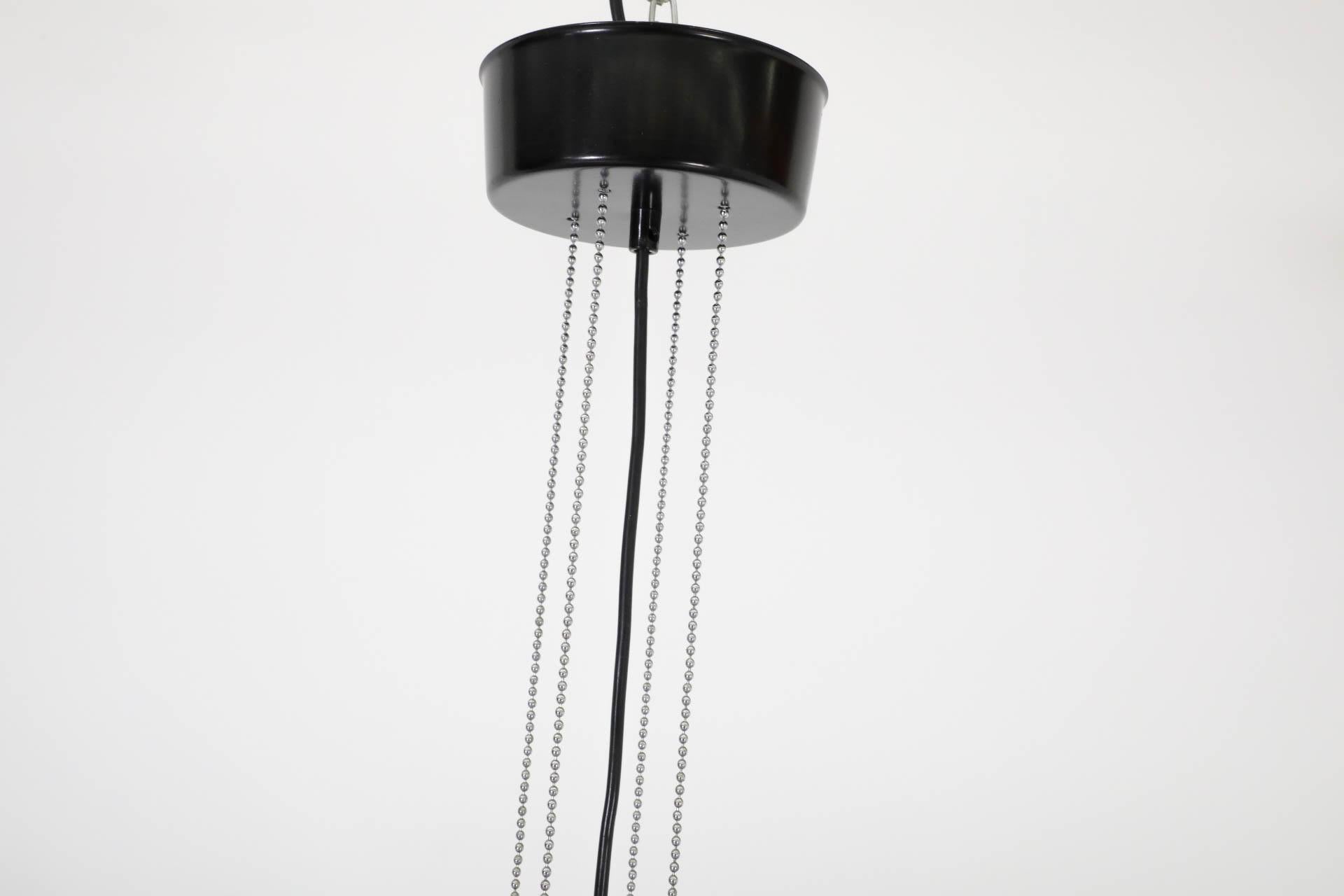 Ciondolo da soffitto in metallo smaltato nero in stile Rodney Kinsman in vendita 7