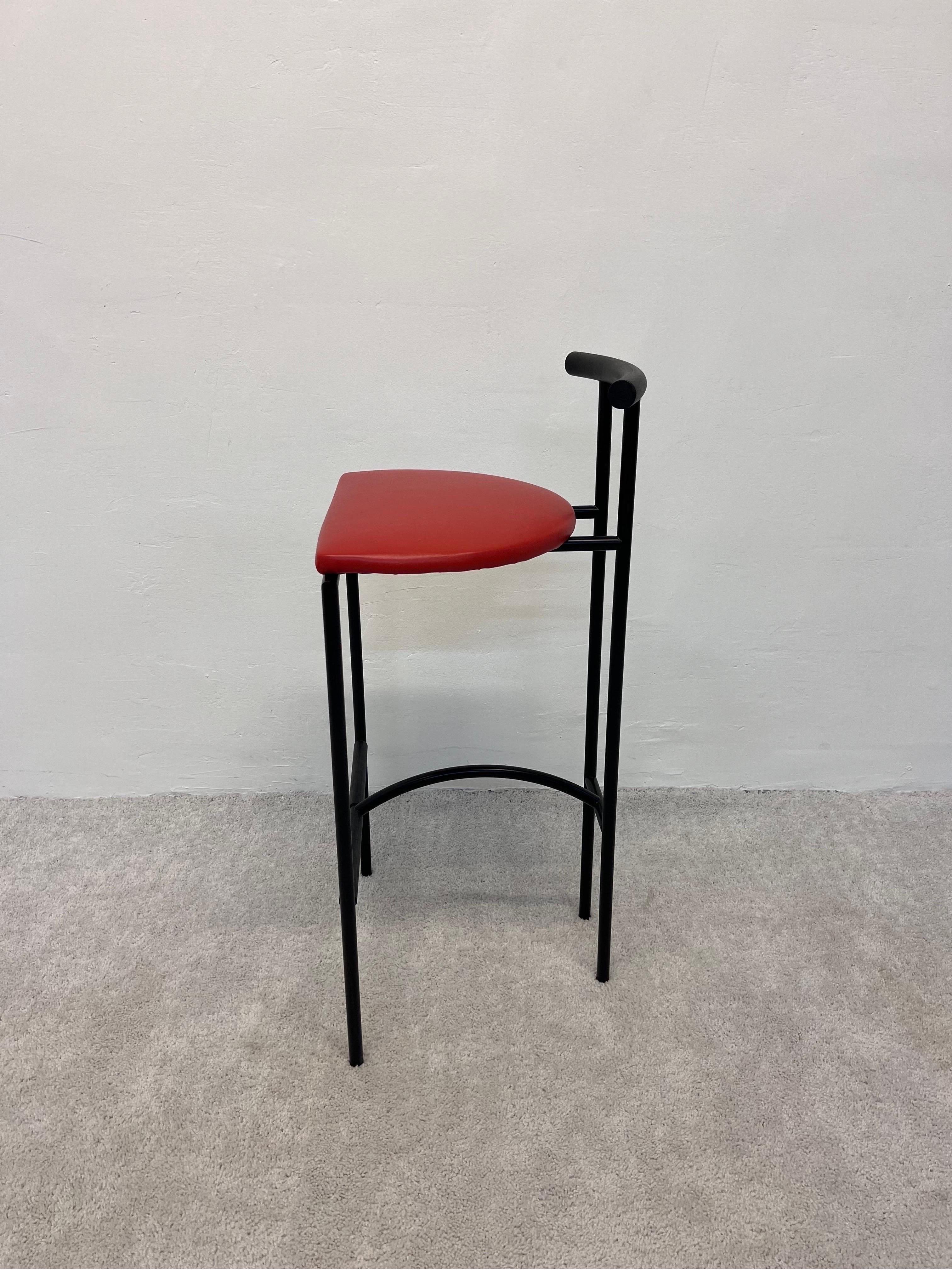 Rodney Kinsman Tokyo Stool for Bieffelplast, Italy 1980s In Good Condition For Sale In Miami, FL