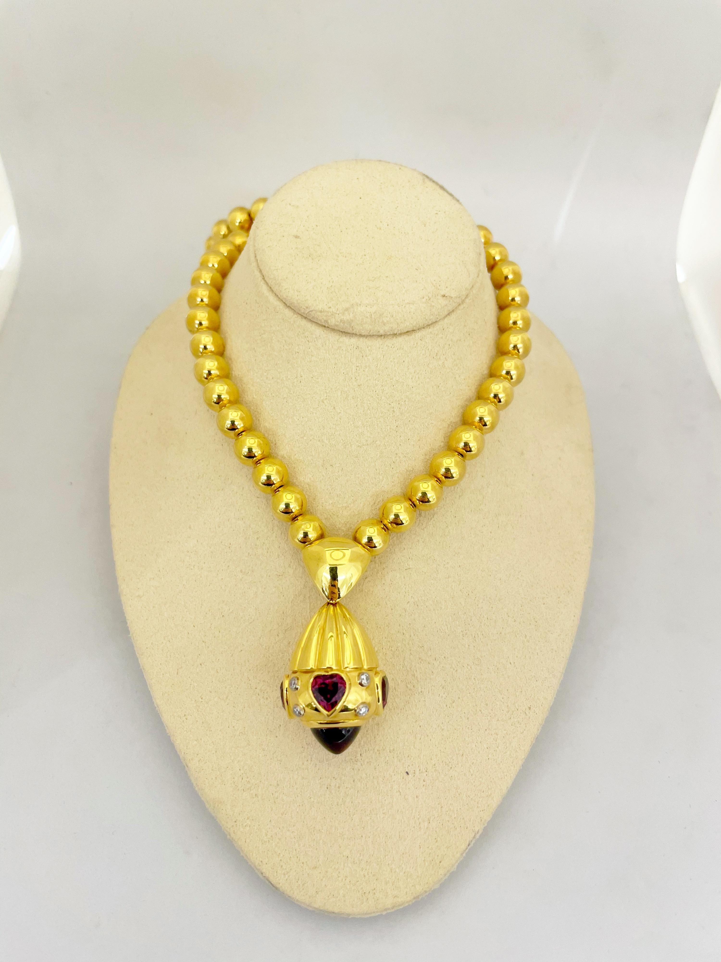 Rodney Rayner Perlenkette aus 18 Karat Gold mit Rhodolithherzen und Diamanten (Moderne) im Angebot