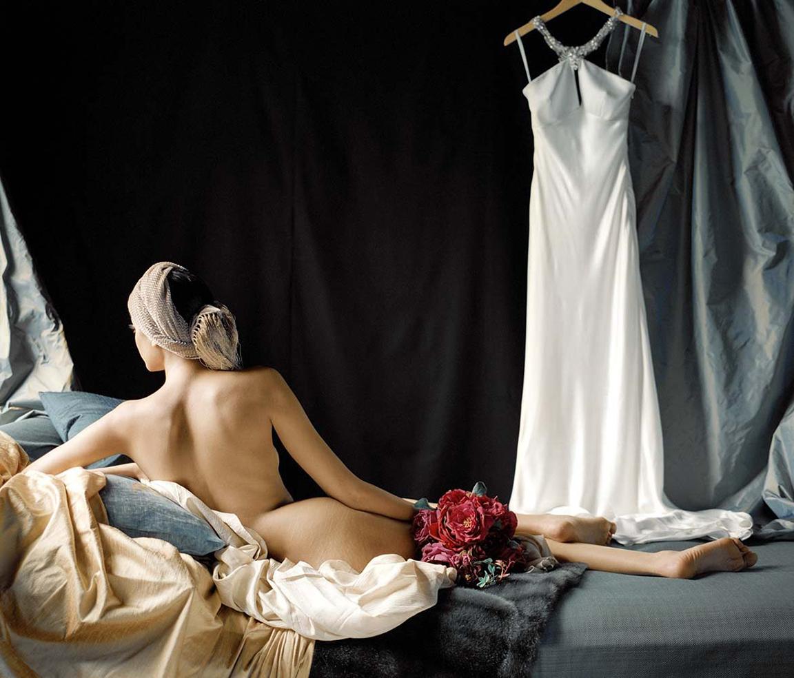 Color Photograph Rodney Smith - Odalisque n° 1, Winfield Estate, Long Island, New York
