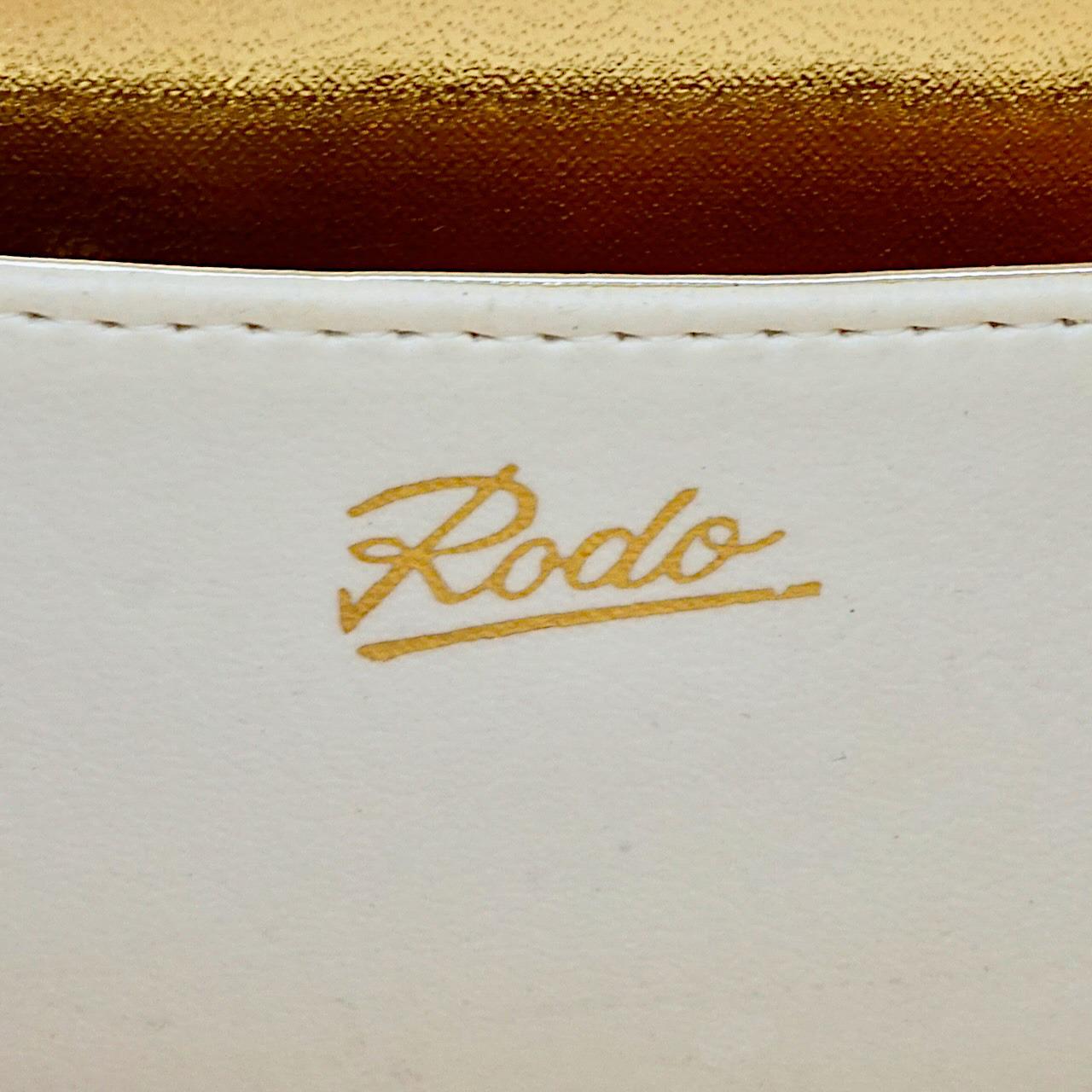Rodo - Sac à bandoulière italien en osier émaillé rose avec accessoires plaqués or en vente 2