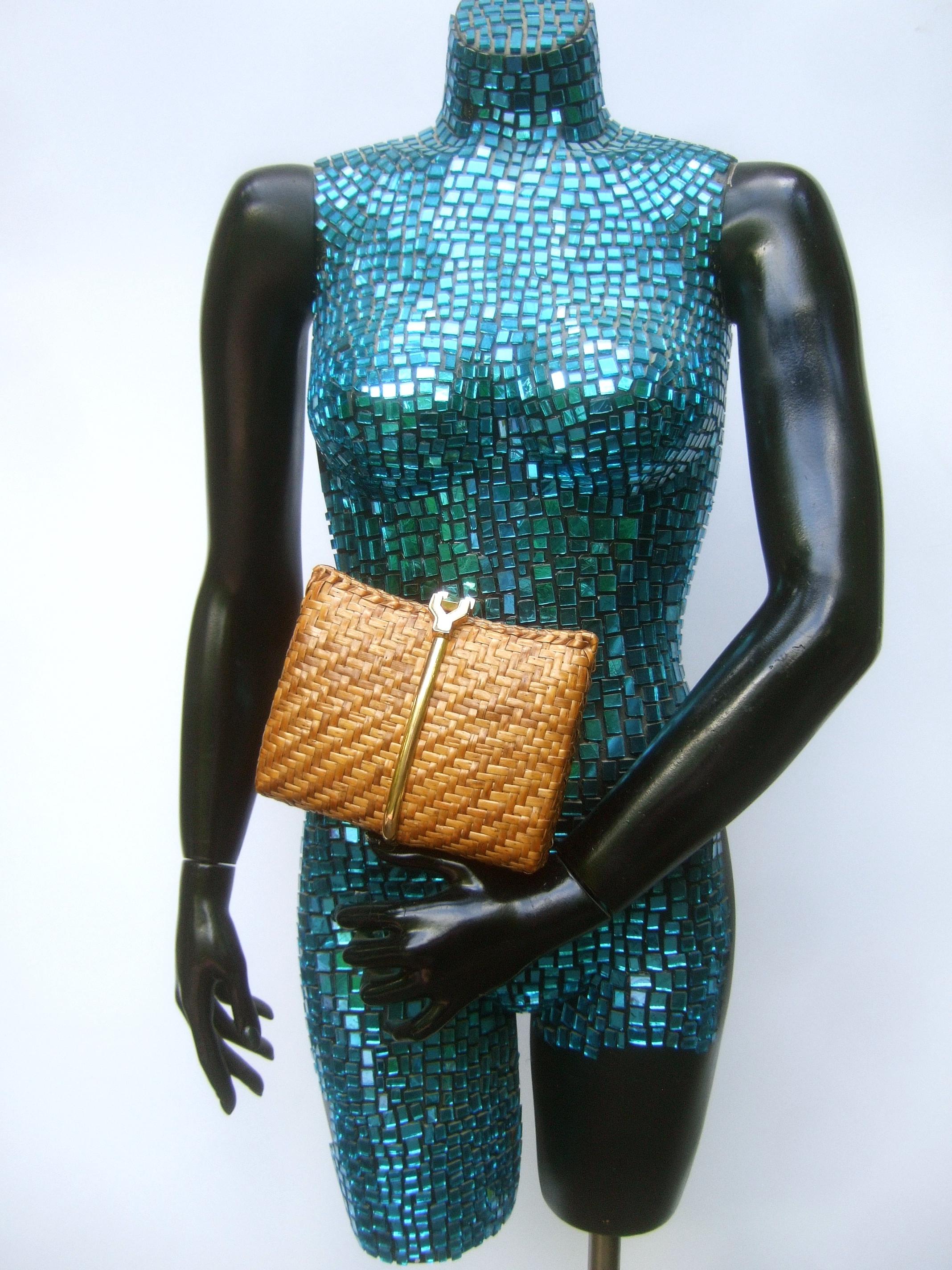 Rodo Italy Chic Woven Wicker Rattan Clutch Bag c 1980 For Sale 2