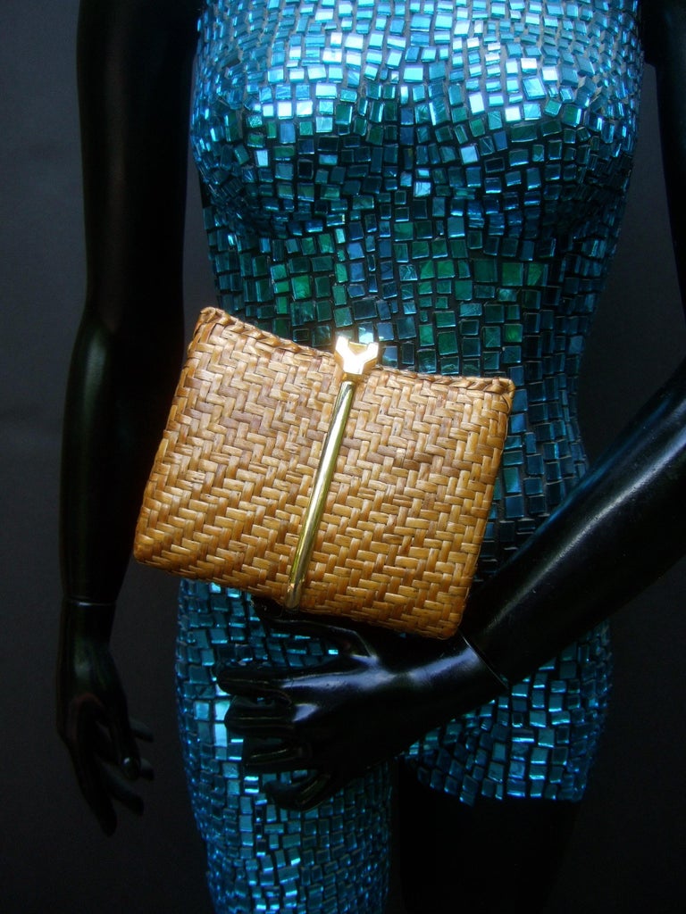 Rodo Italy Chic Woven Wicker Rattan Clutch Bag c 1980 For Sale at ...