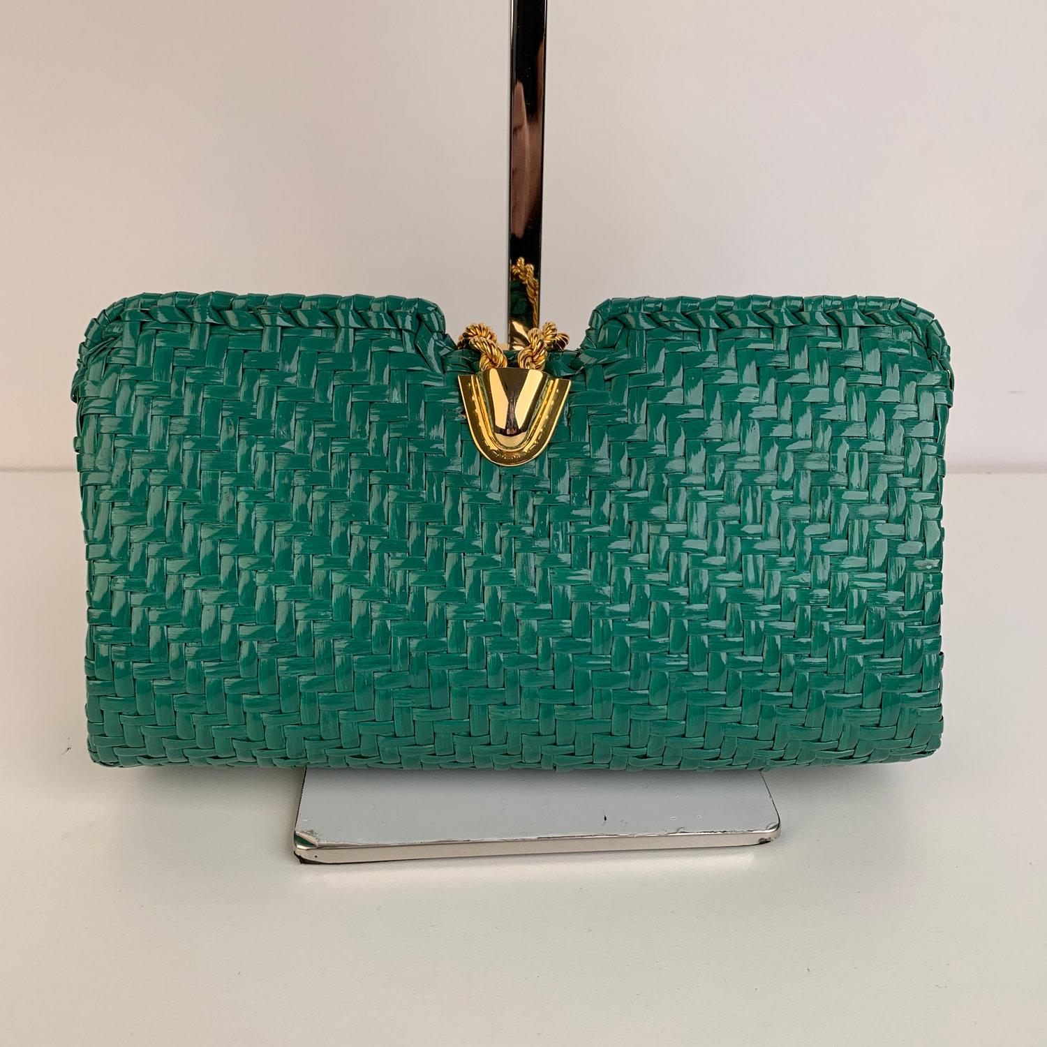 Rodo Vintage Green Woven Straw Rattan Clutch Bag Handbag In Excellent Condition In Rome, Rome