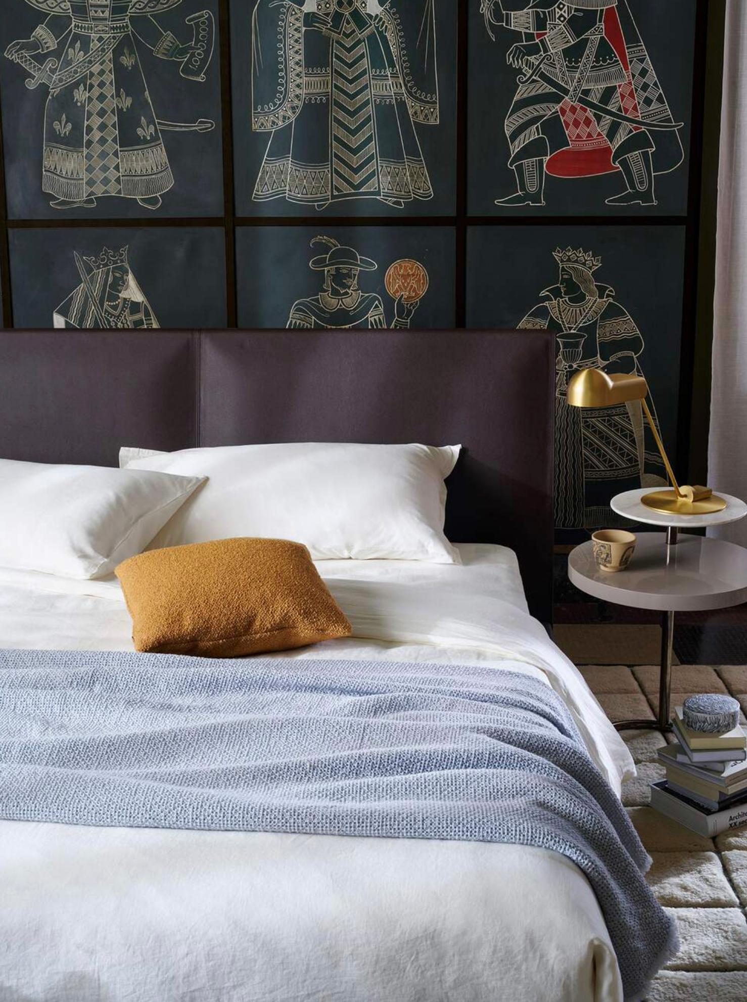 Rodolfo Dordoni Acute Bed For Cassina For Sale 5