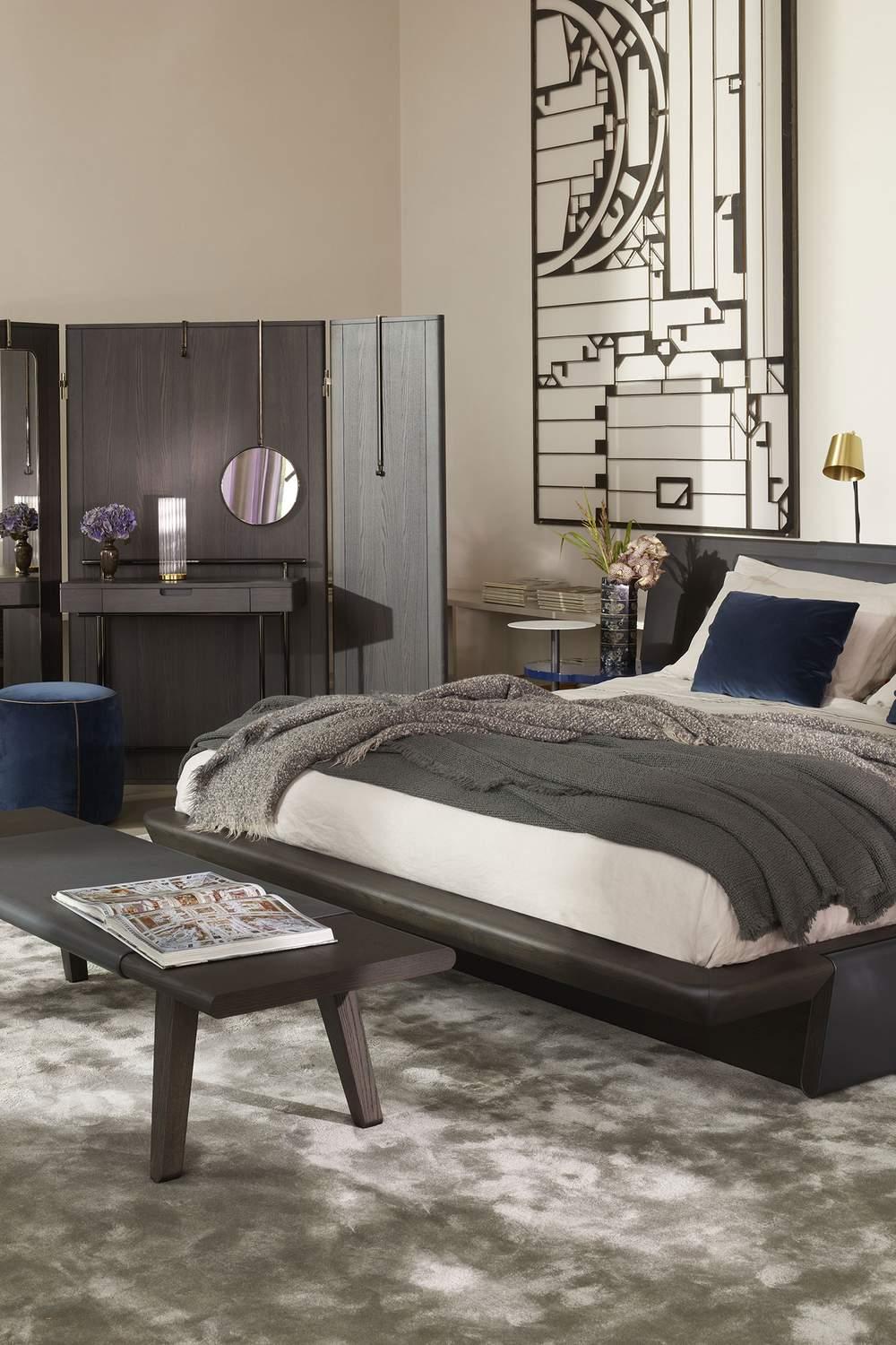 Contemporary Rodolfo Dordoni Acute Bedroom Low Table For Cassina For Sale