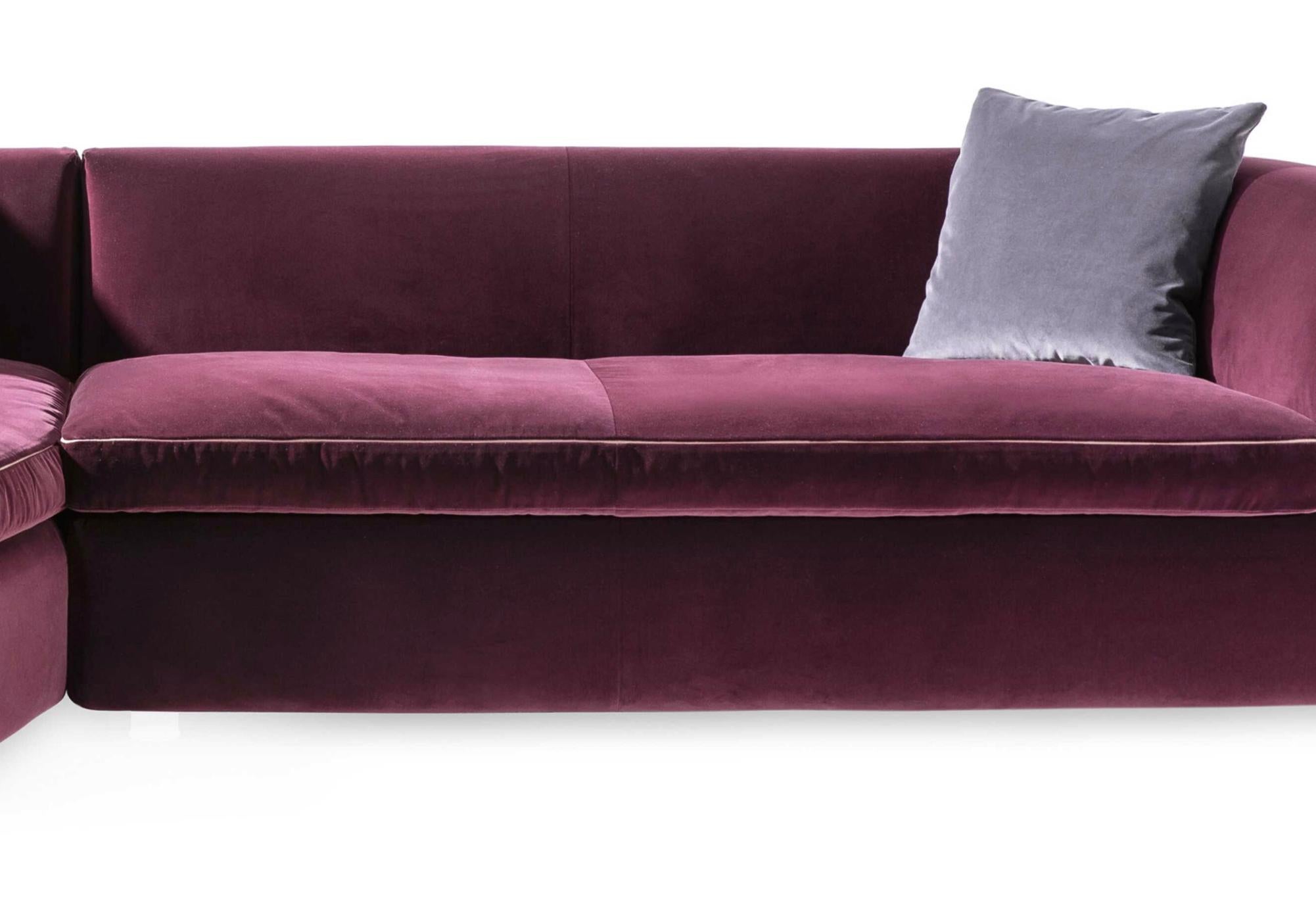 Rodolfo Dordoni Anziehsofa für Cassina im Zustand „Neu“ im Angebot in Barcelona, Barcelona