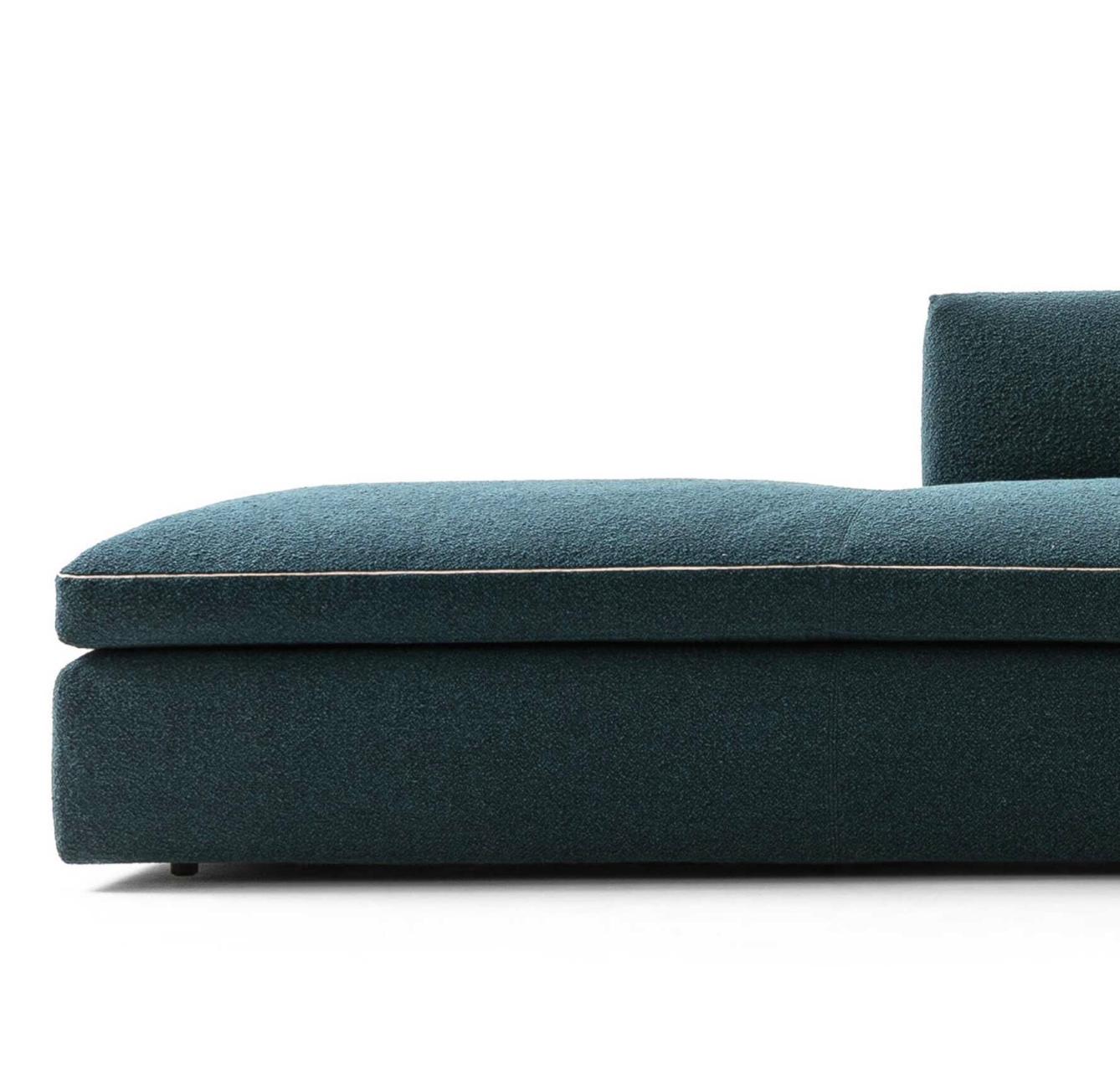 Rodolfo Dordoni Dress-Up Sectorial Sofa For Cassina In New Condition For Sale In Barcelona, Barcelona