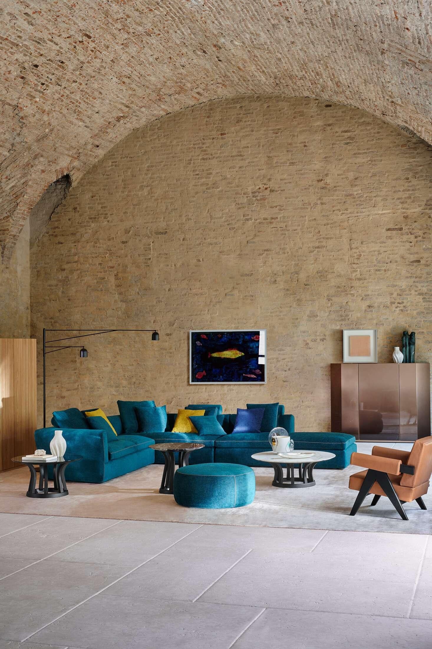 Mid-Century Modern Rodolfo Dordoni 'Dress Up!' Sofa for Cassina, Italy, new For Sale